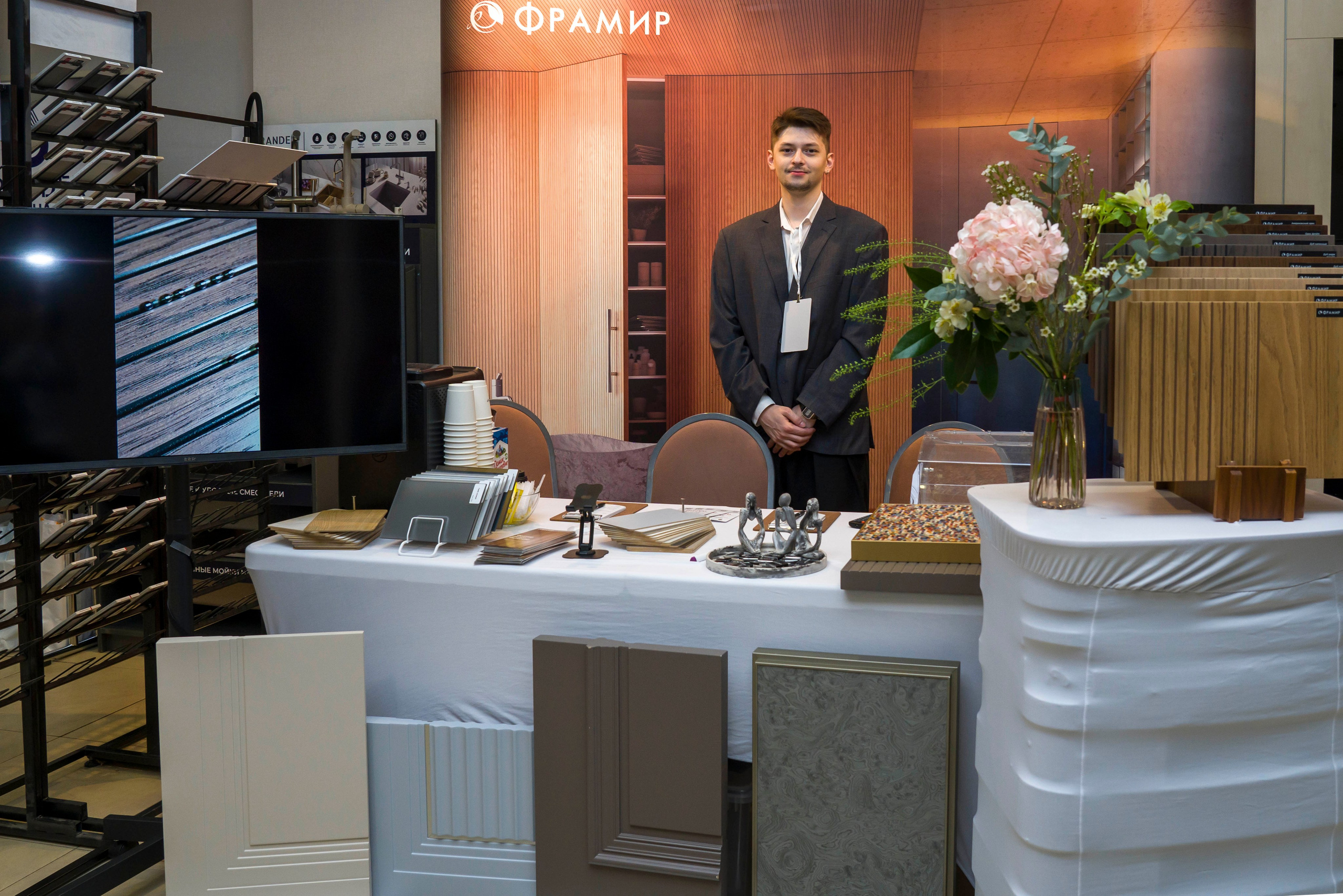 Конференция дизайнеров и архитекторов. Фотограф в Санкт-Петербурге. Репортажная и все съёмки для бизнеса