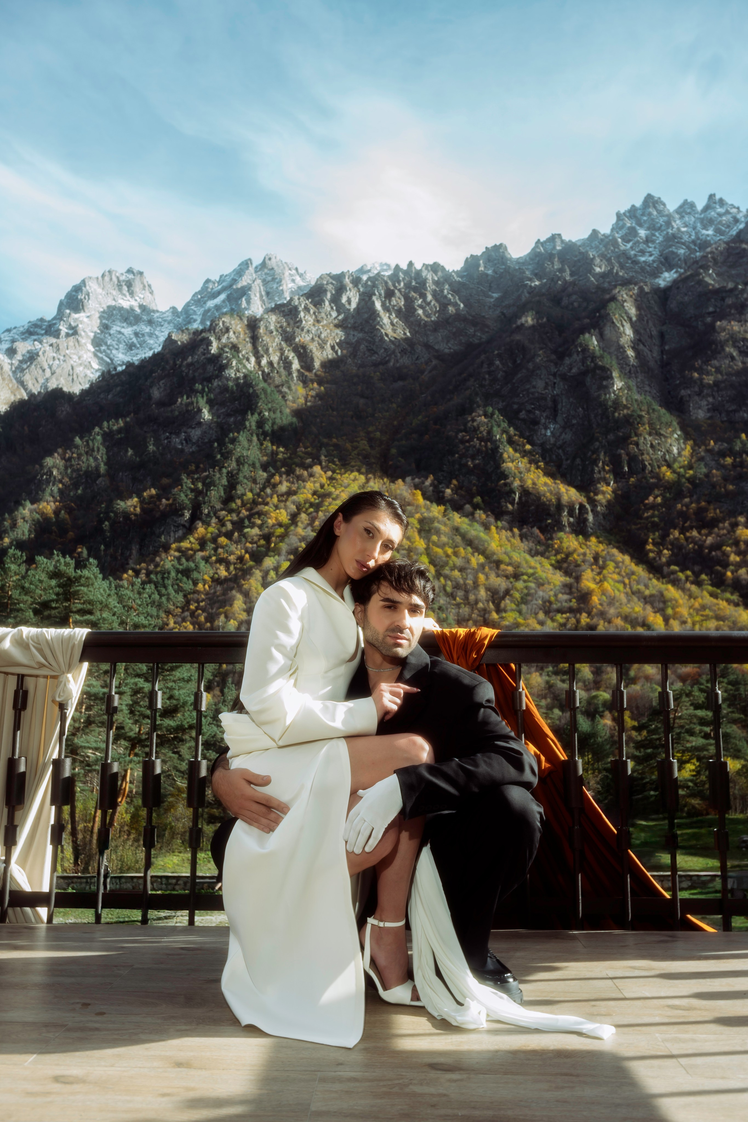 S & E. Главная