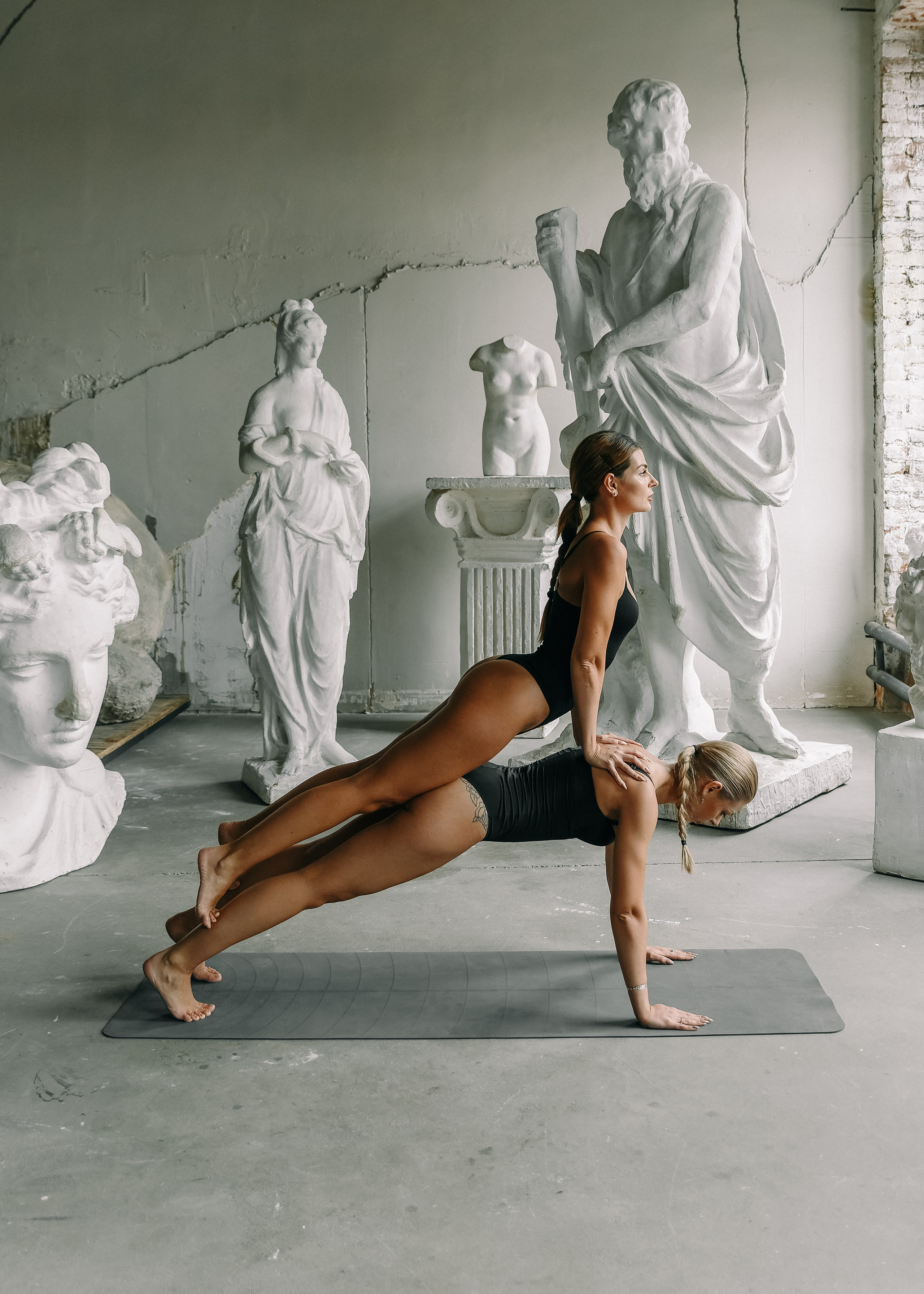 Контент- фотосессия для студии йоги. Свадебный и портретный фотограф в Санкт-Петербурге Анна Демьянова