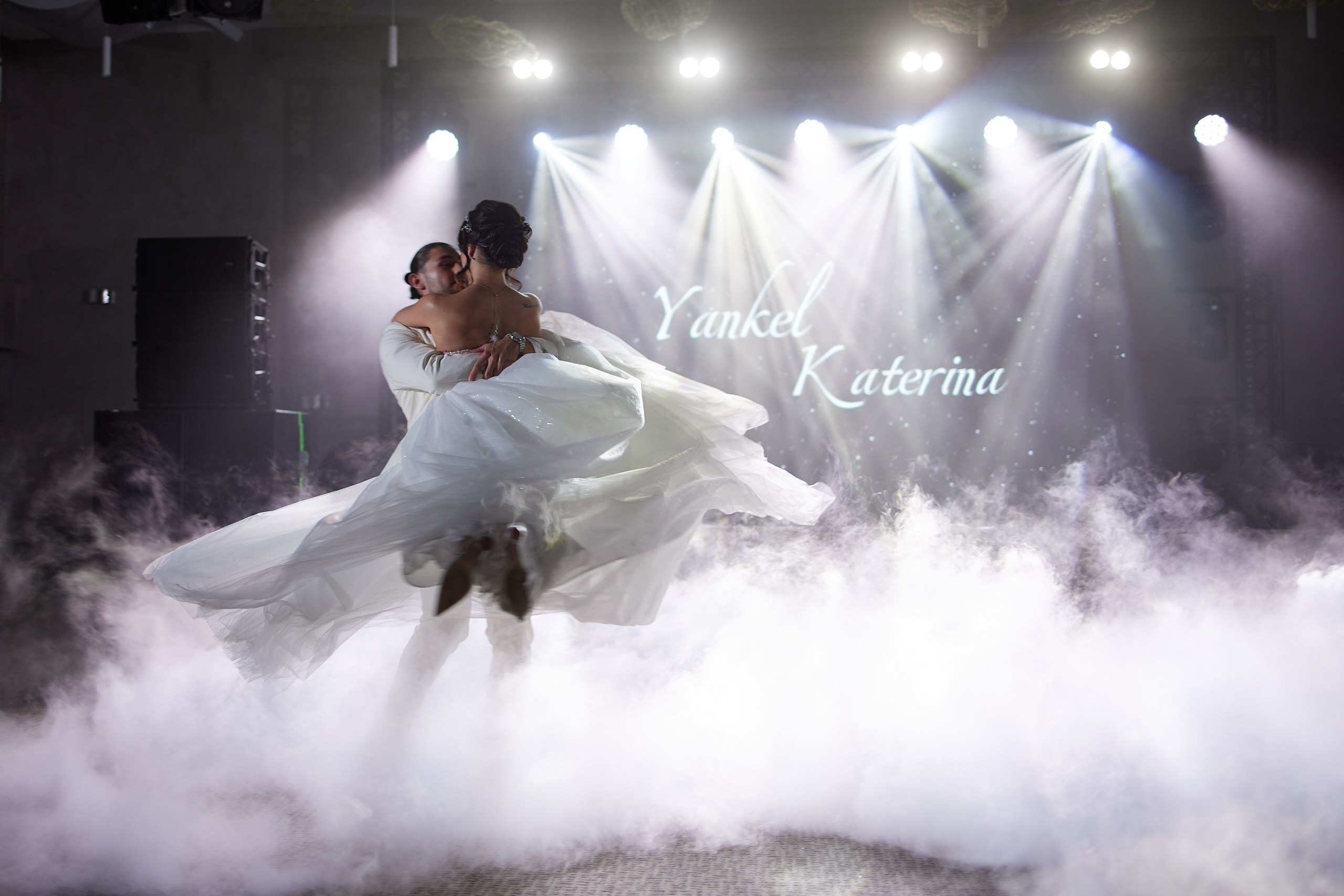 Янкель и Катя. Хороший репортажный и промышленный фотограф в Казани Алексей Щелконогов