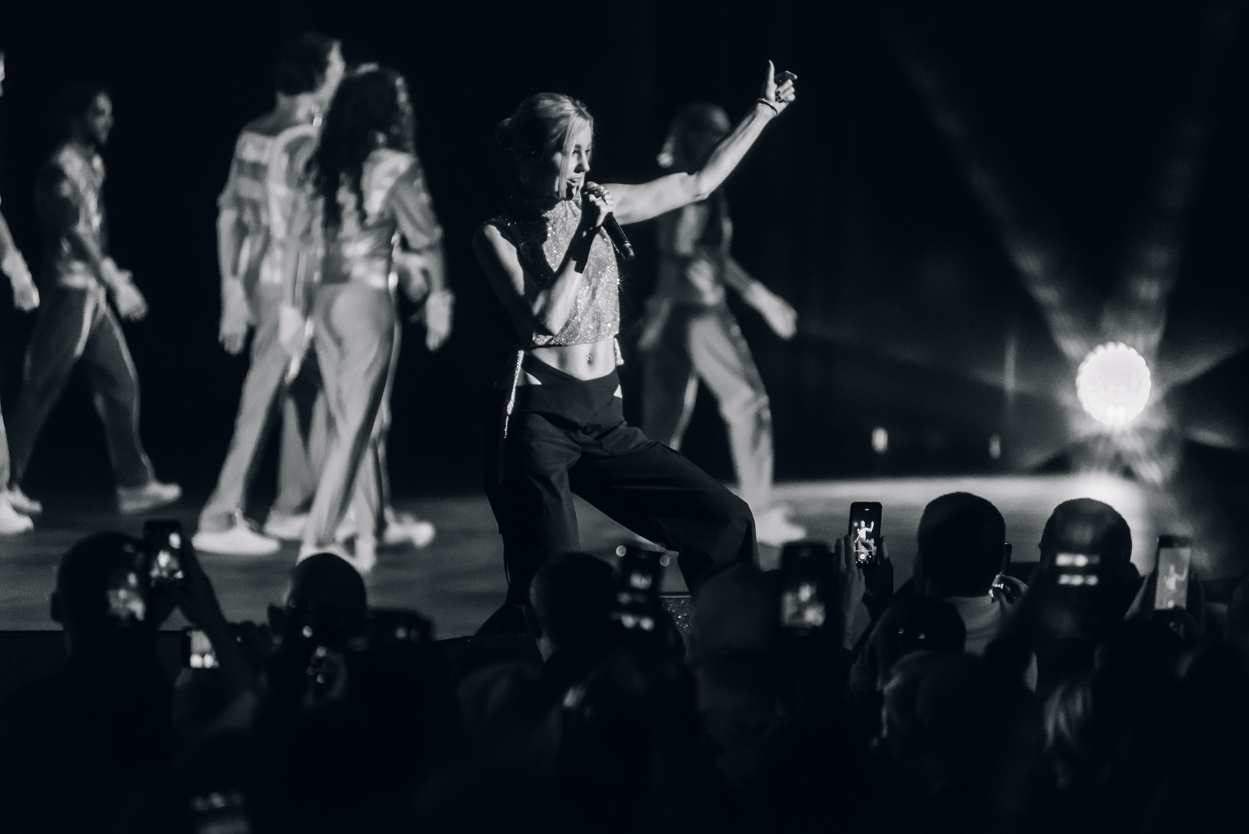 Дискотека 80-90-2000х — «Имена на все времена», Крокус Сити Холл. Бренд-фотограф для экспертов и блогеров в Москве Влада Горбовская