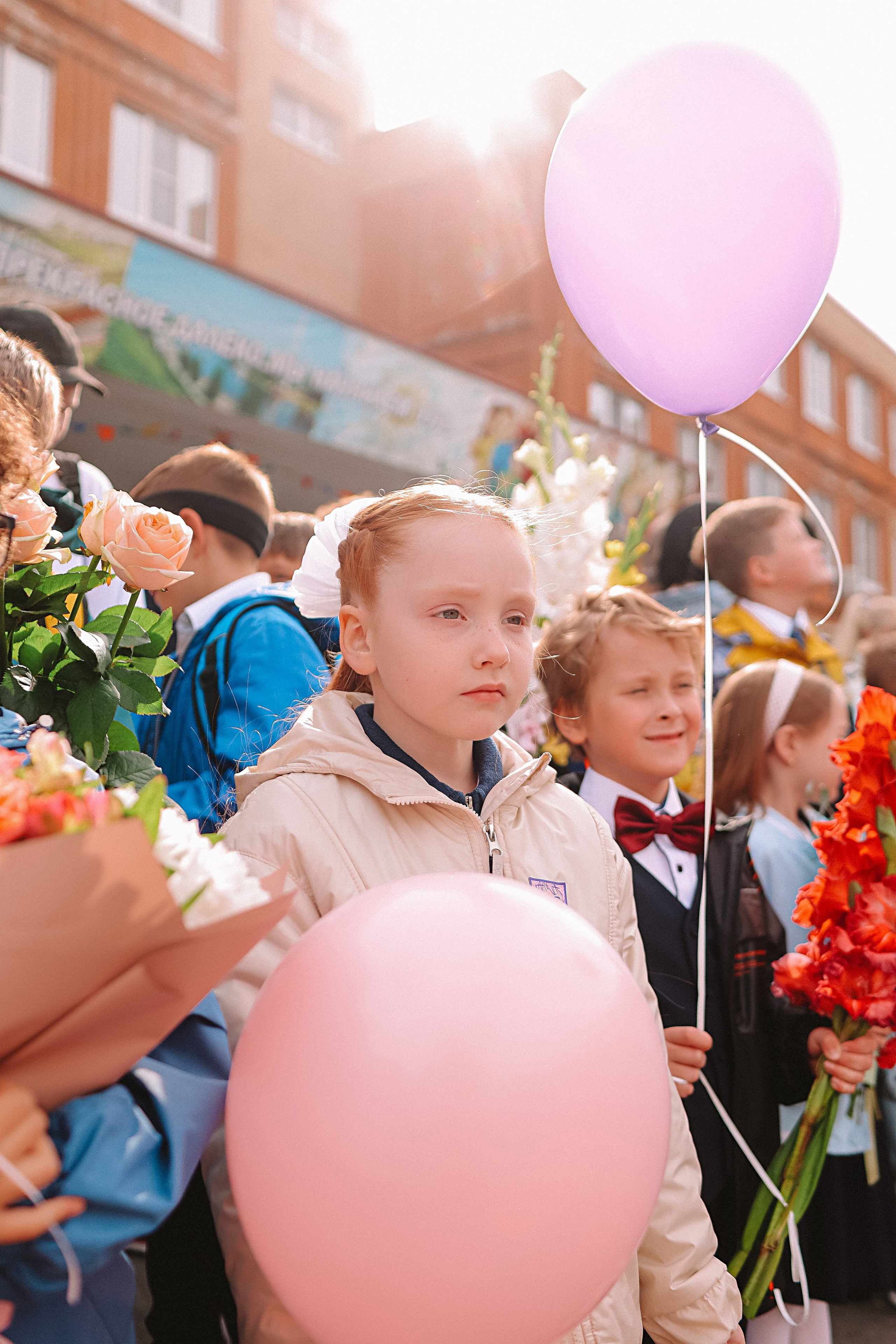 1 сентября линейка+кл час+портреты. Семейный фотограф Тюмень, фотограф на роды Салмина Мария