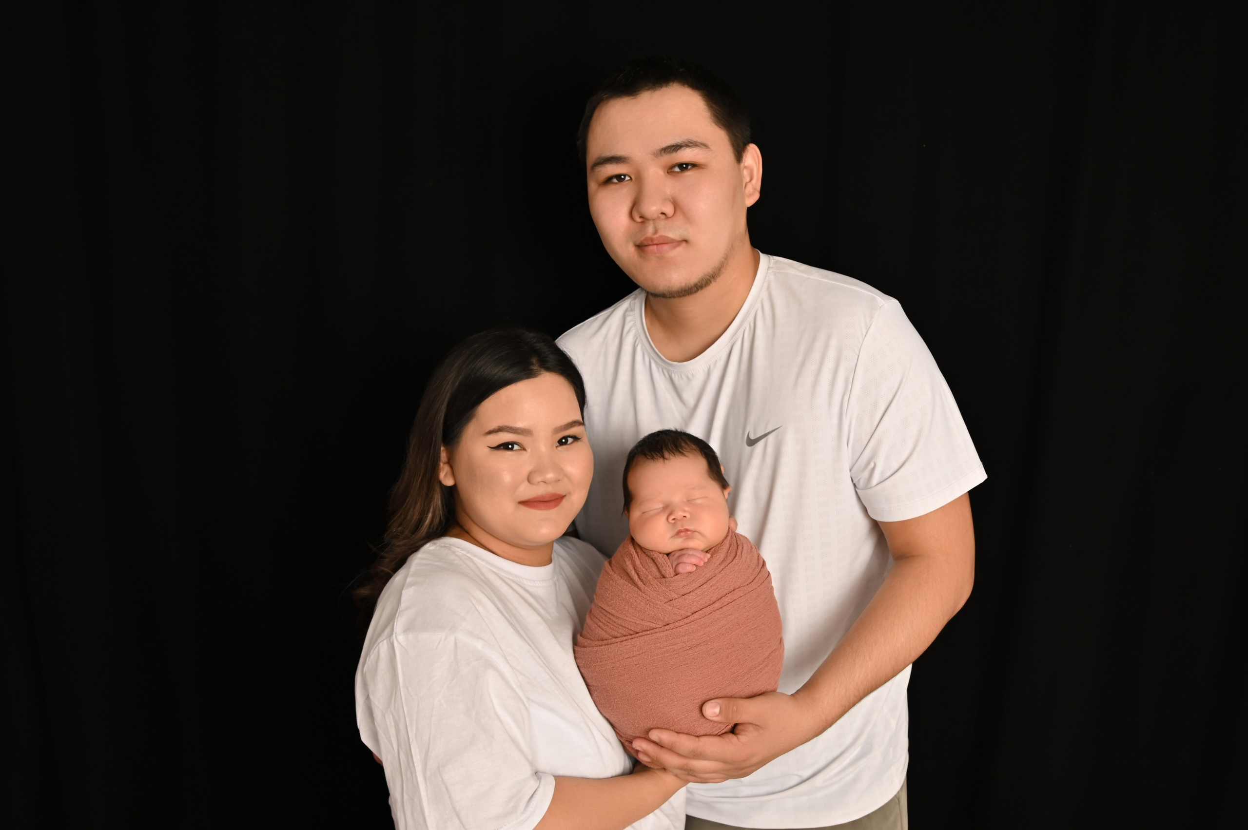 Мариям 17 дней. Фотограф Новорожденных и семейный Элла Огай г. Сатпаев