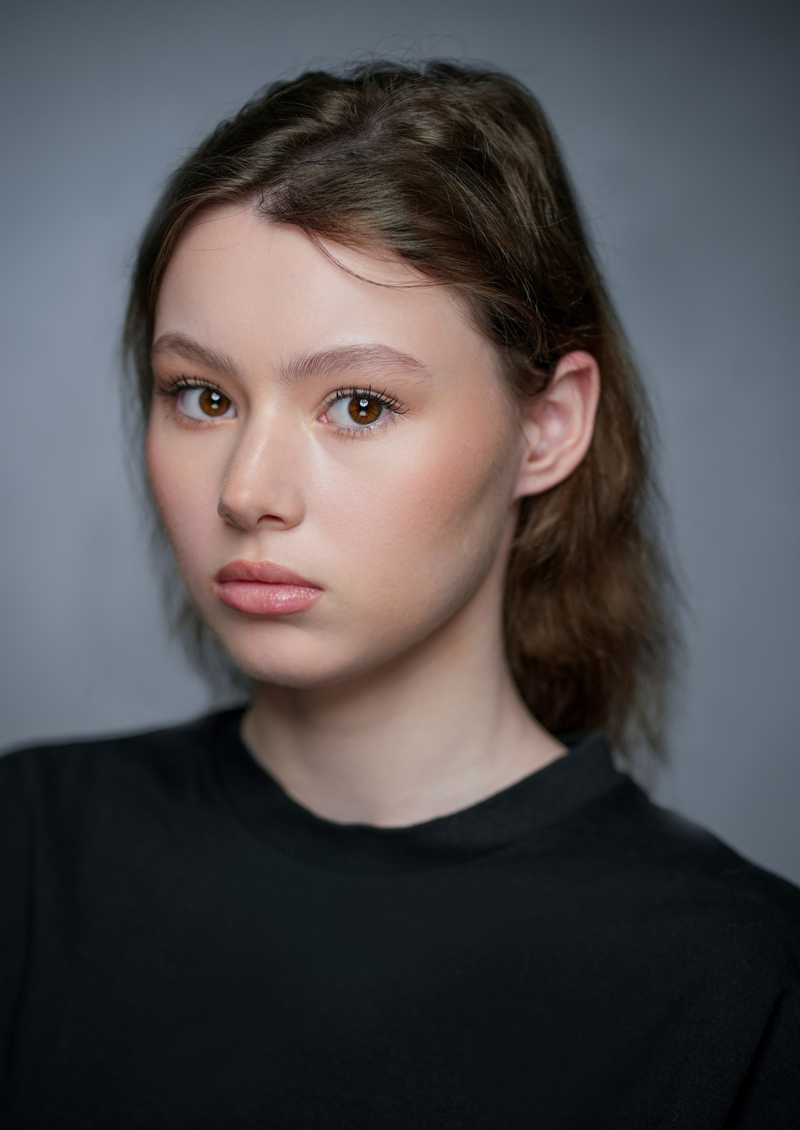 Актриса Виктория Крылова. Портретная съемка в Москве, студийный фотограф Игорь Фомин