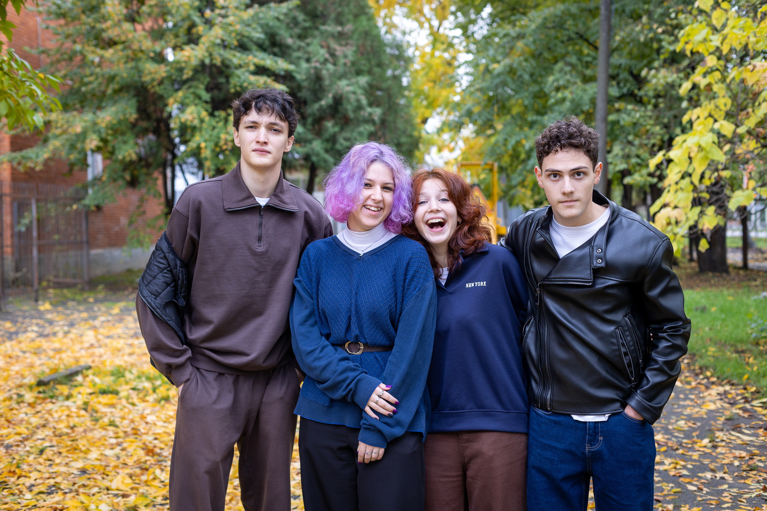 На улице. Выпускные альбомы Майкоп, Краснодар Елена Золотарева