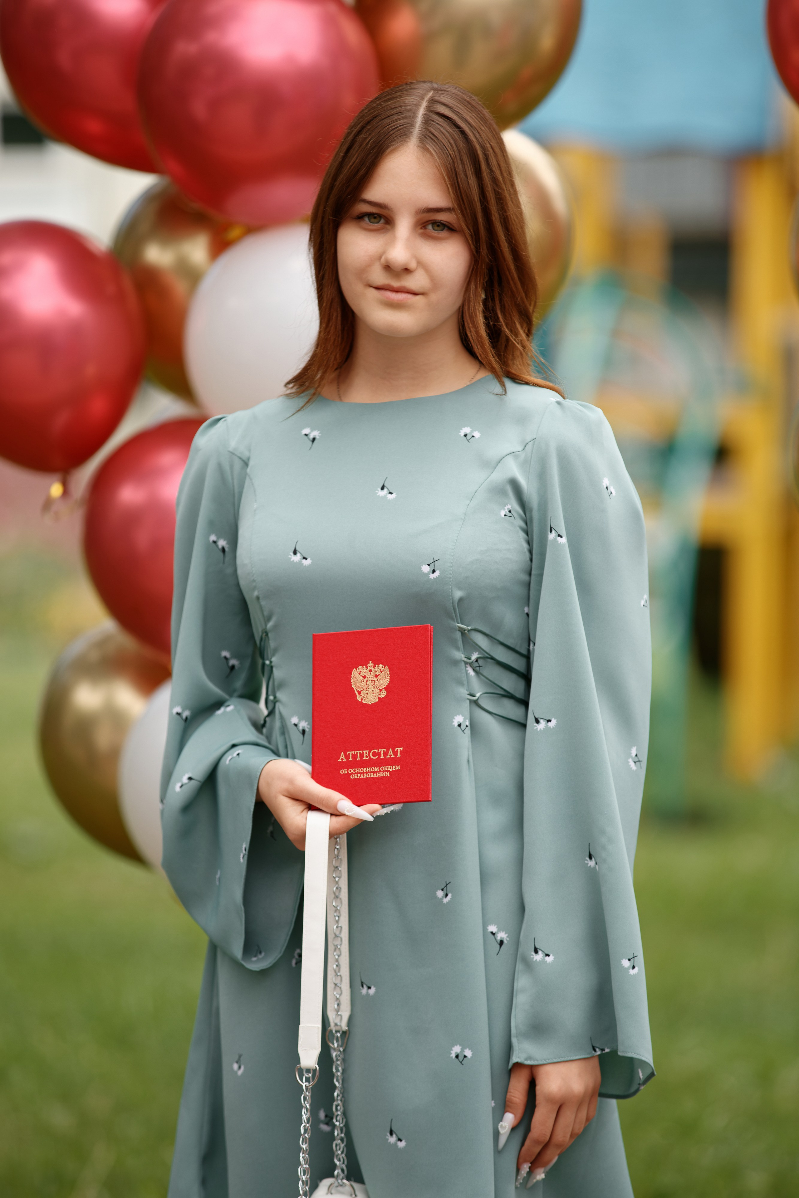 Вручение аттестатов Школа № 57. Семейный фотограф — Макс Белогрудов