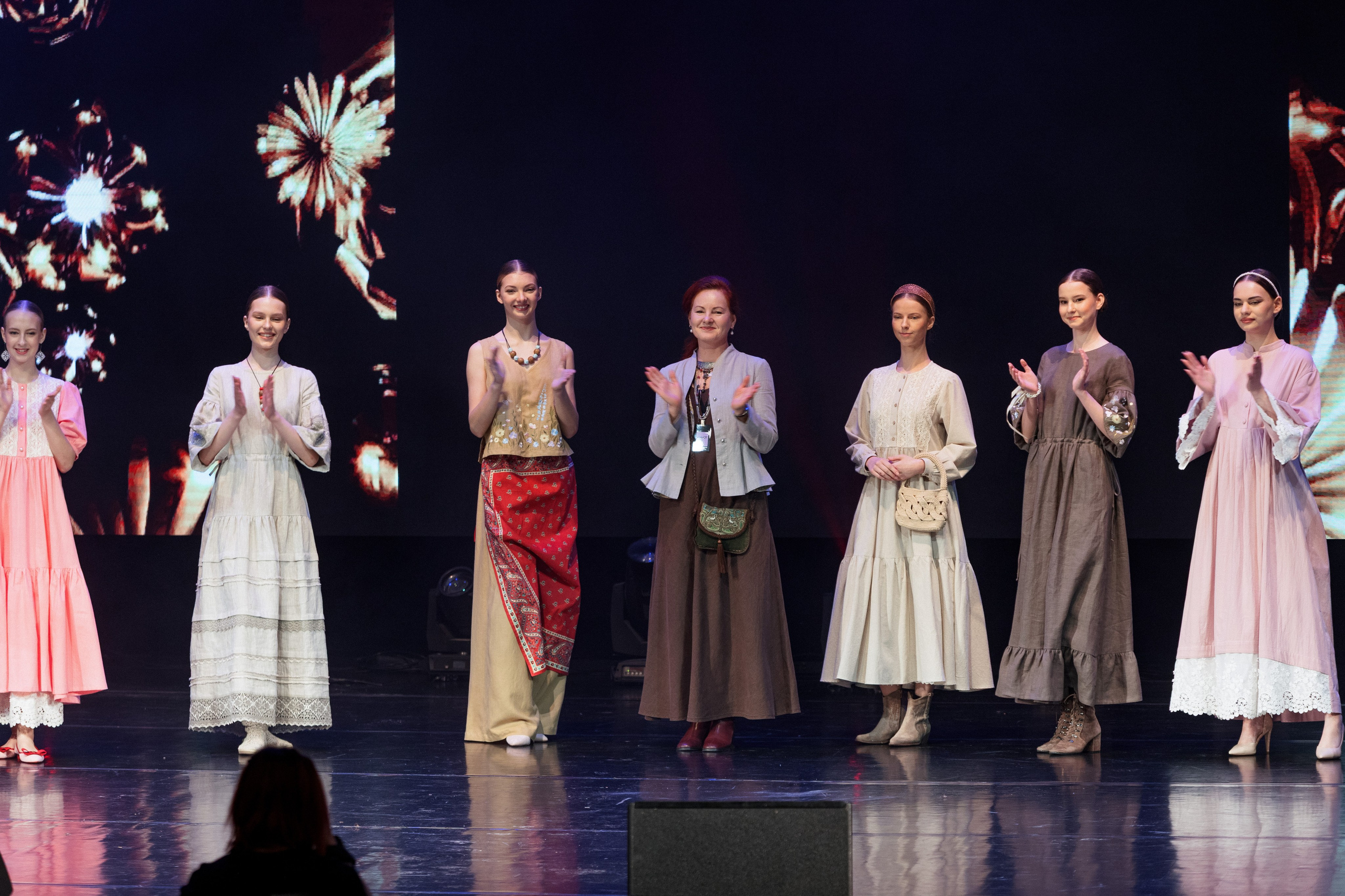 Конференция моды и дизайнеров — ТОЧКИ РОСТА 2026. СВОИ. ФОТООТЧЕТЫ-СОБЫТИЯ-МЕСТА