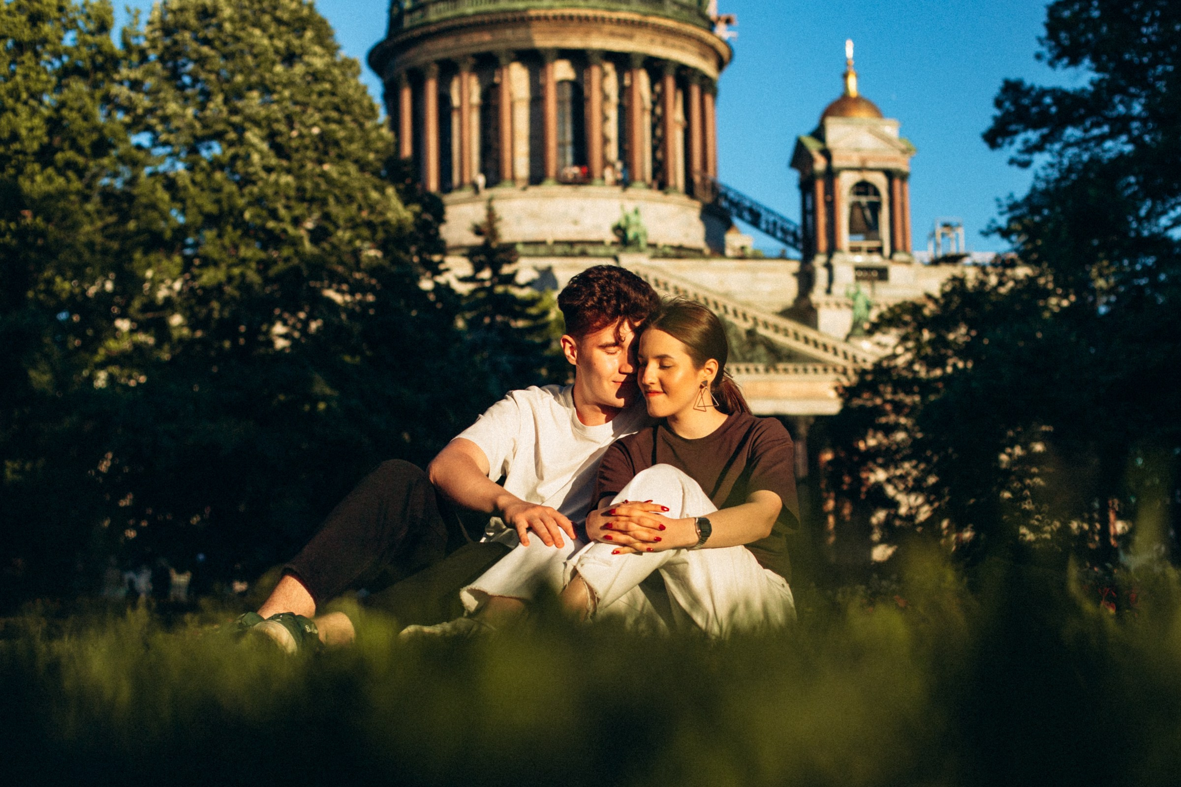 Камиль и Соня в июне. Фотопрогулка в Петербурге. Индивидуальный и семейный фотограф в Санкт-Петербурге