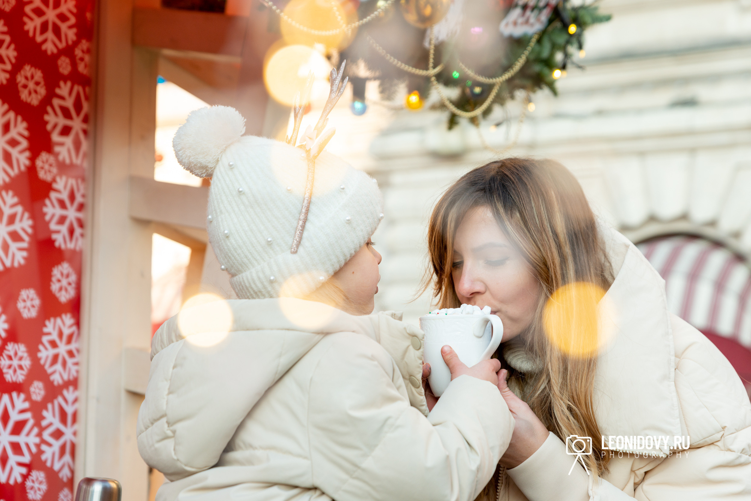 ВЕСЕЛАЯ ФОТОПРОГУЛКА У ГУМА