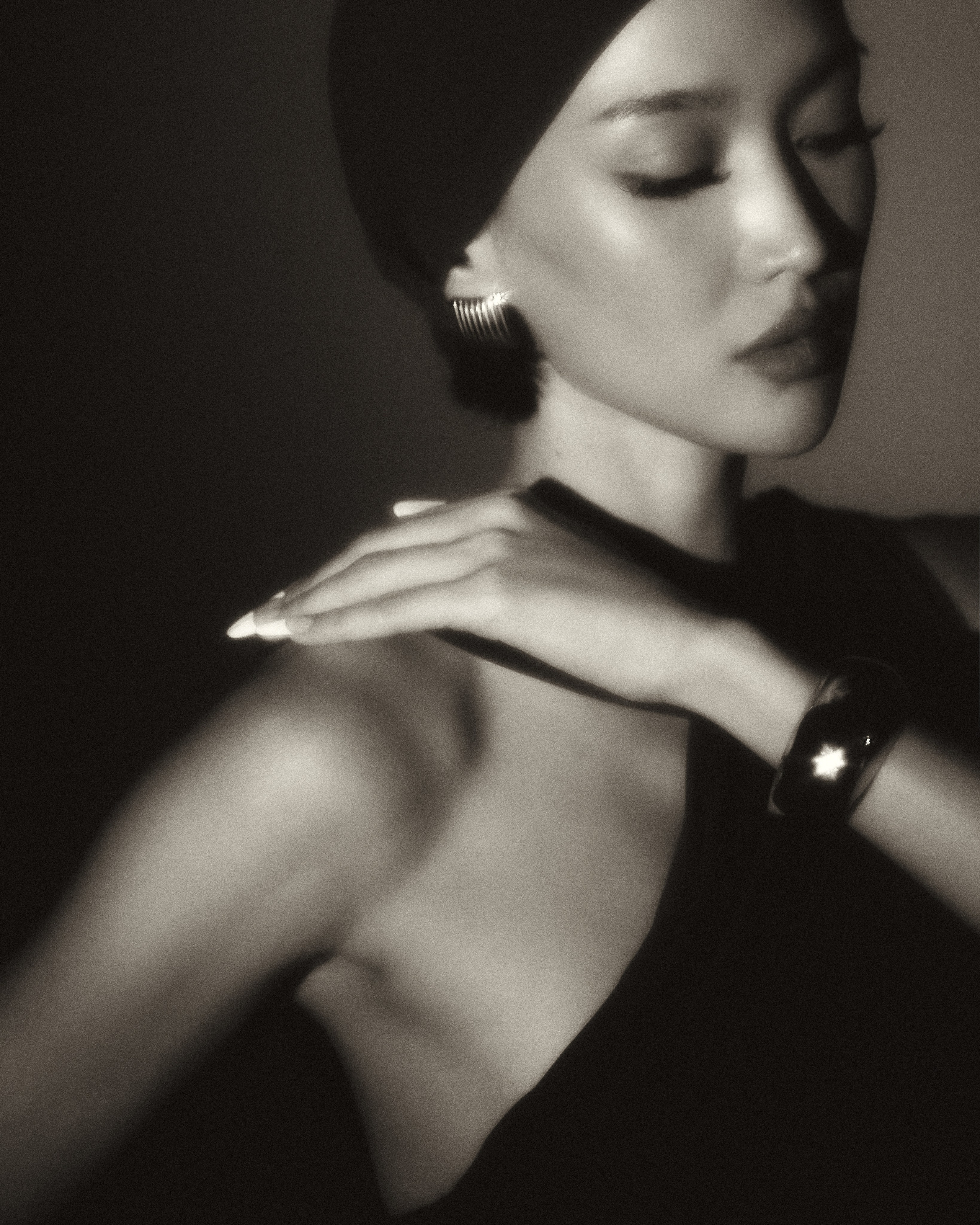 Offbeat. Fashion, portrait, personal photographer. Almaty, KZ