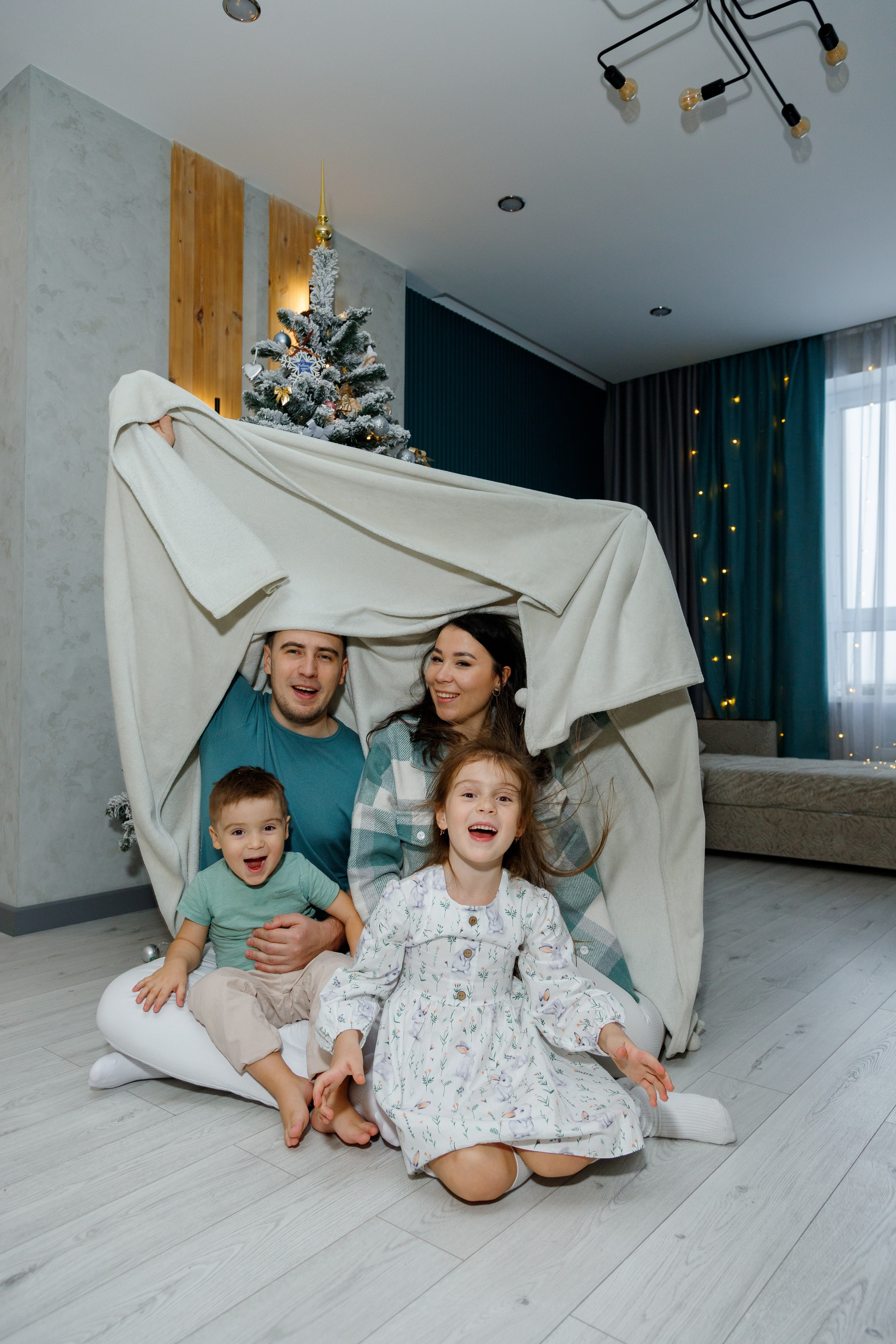 Предновогодняя домашняя фотосессия. Фотограф Александра Сыщенко