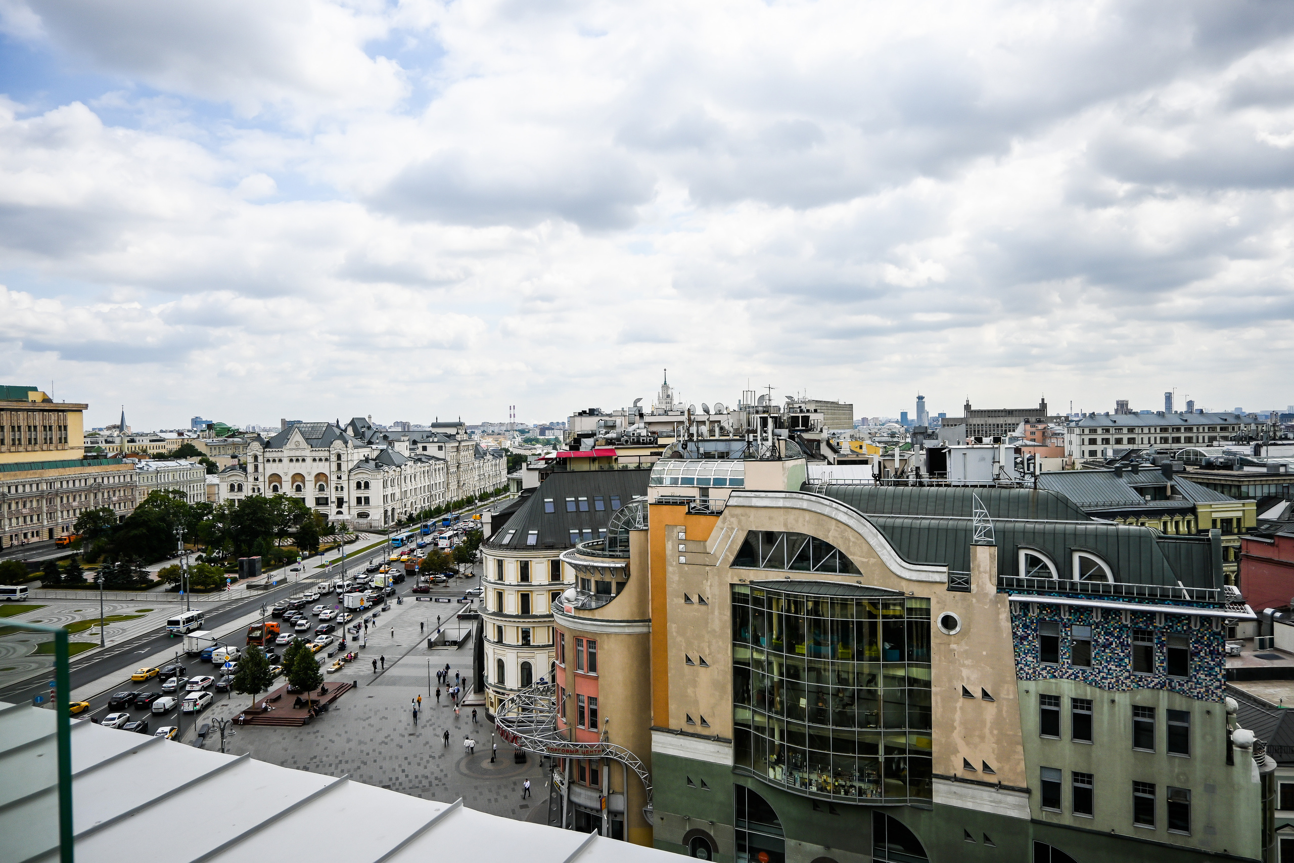 ЦДМ. КРЫША. Фотограф для бизнесконтента, репортажей и семейного альбома в Москве
