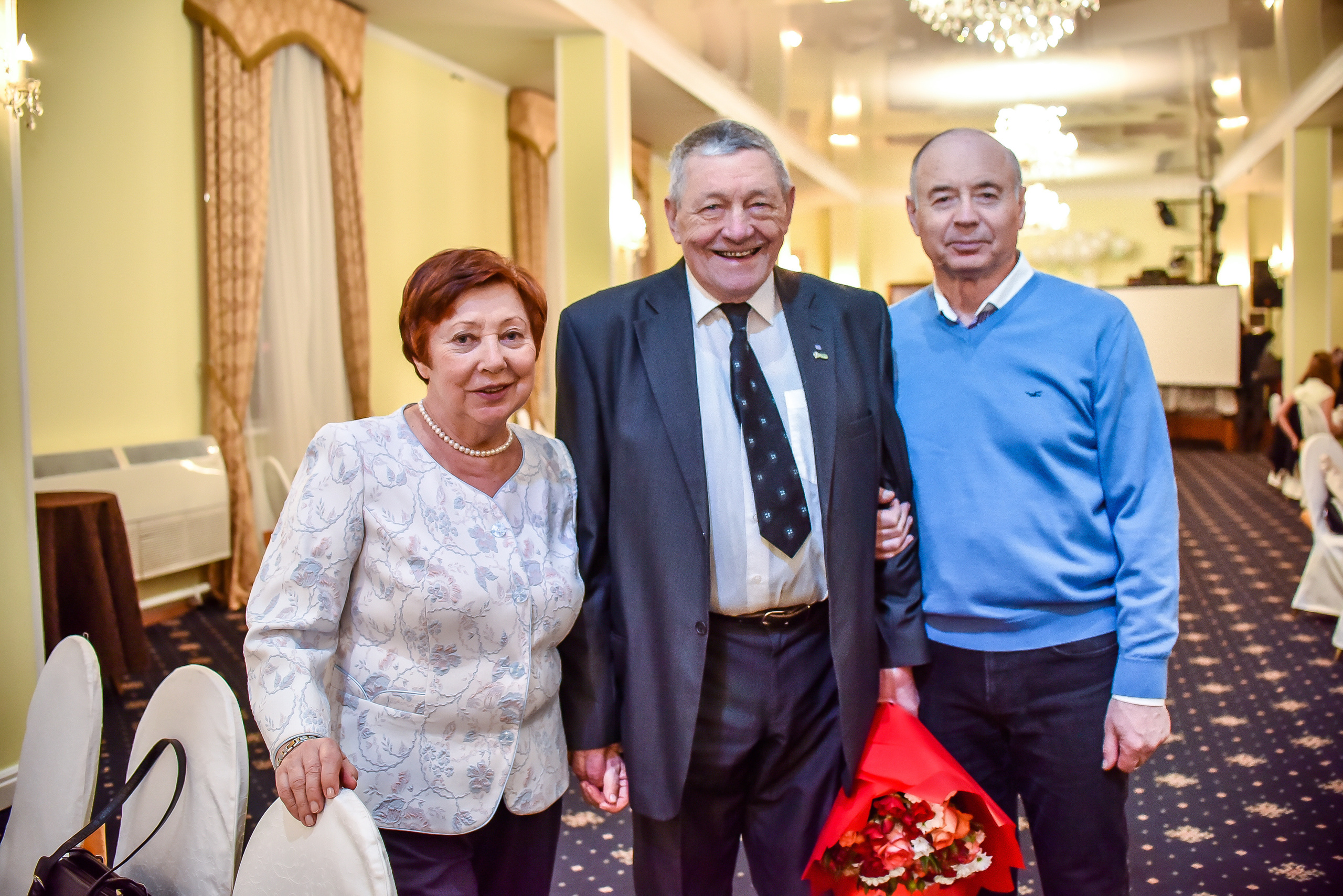 Фотограф на день рождения. Фотограф для бизнесконтента, репортажей и семейного альбома в Москве