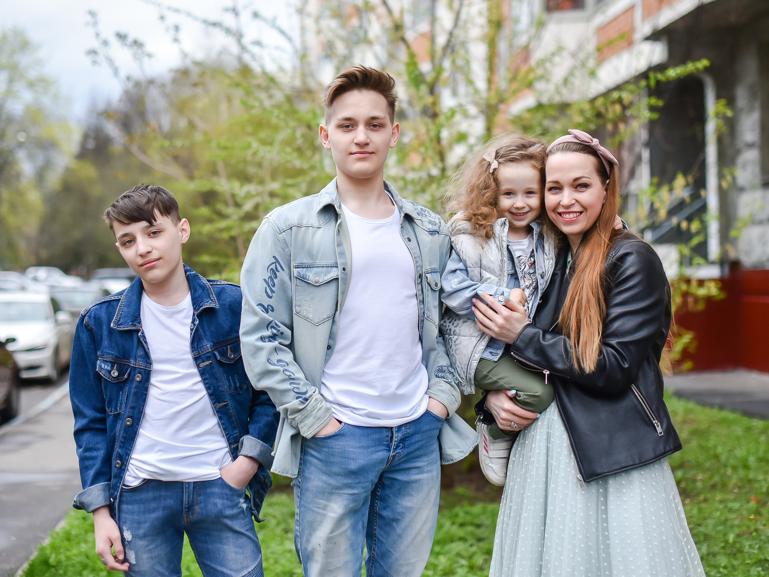 Семейный фотограф в обручевском районе. Фотограф для бизнесконтента, репортажей и семейного альбома в Москве