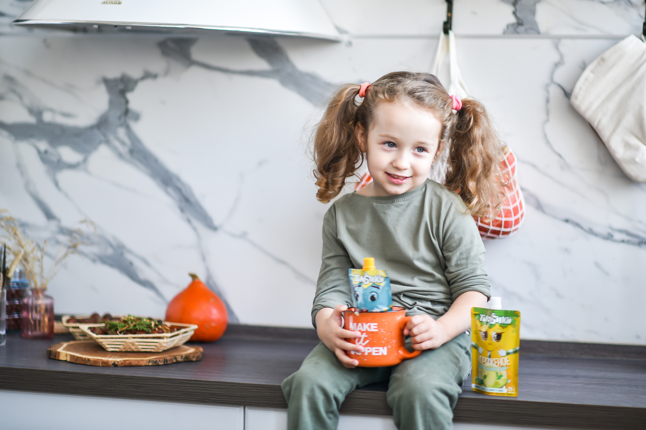 РЕКЛАМА ТЬЮБИКОВ. МАРУСЯ и Я. Фотограф для бизнесконтента, репортажей и семейного альбома в Москве