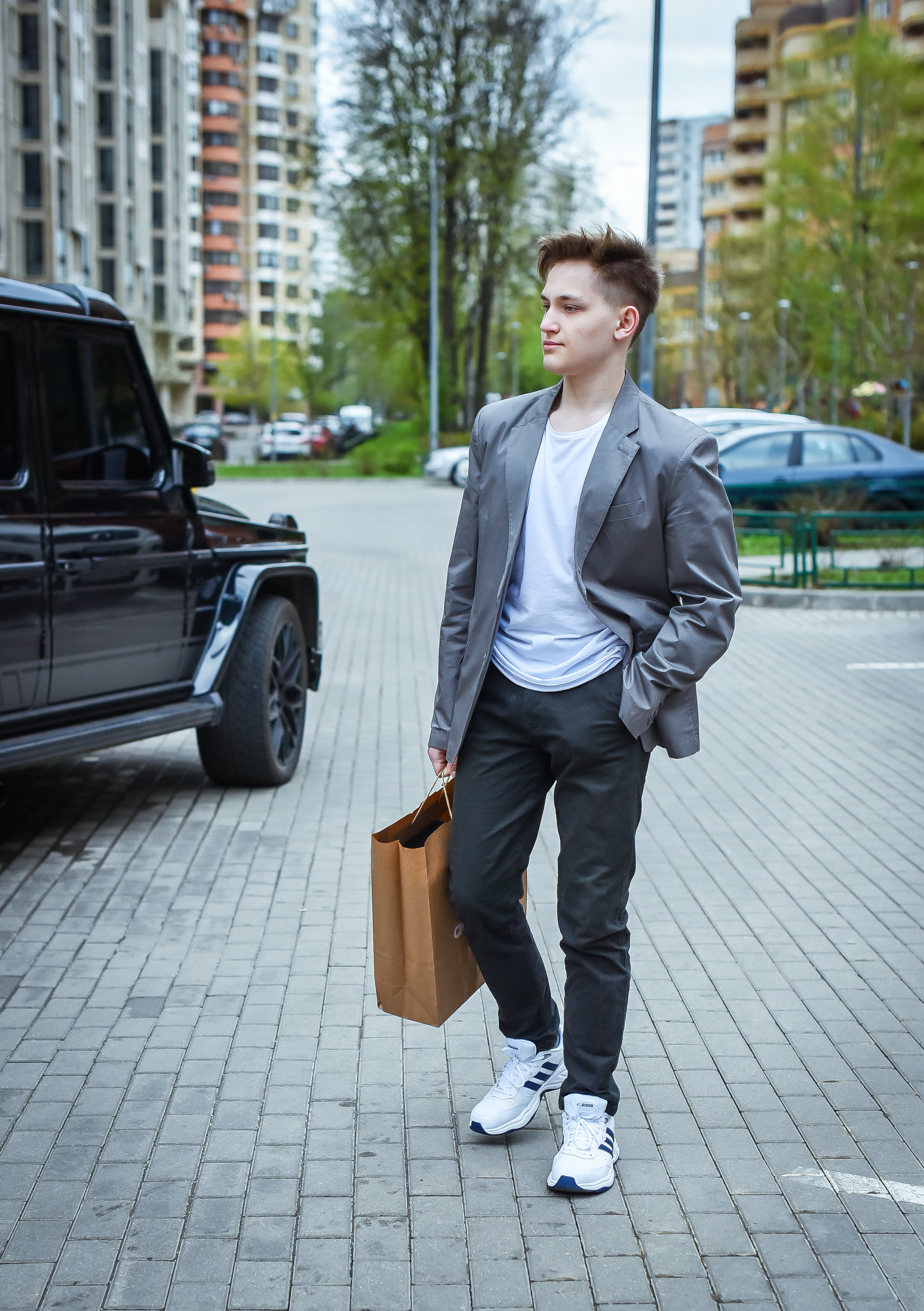 Семейный фотограф в обручевском районе. Фотограф для бизнесконтента, репортажей и семейного альбома в Москве