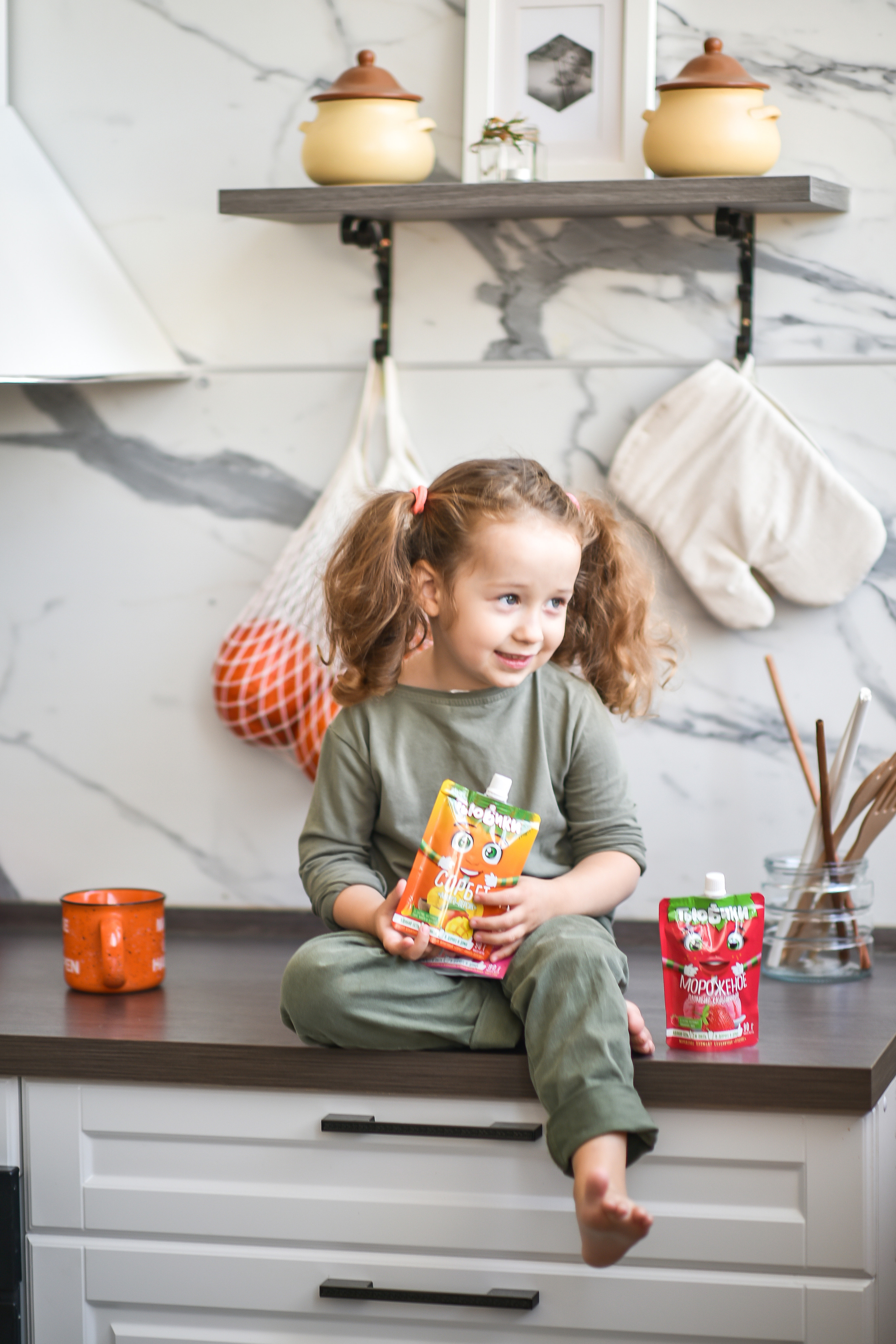 РЕКЛАМА ТЬЮБИКОВ. МАРУСЯ и Я. Фотограф для бизнесконтента, репортажей и семейного альбома в Москве