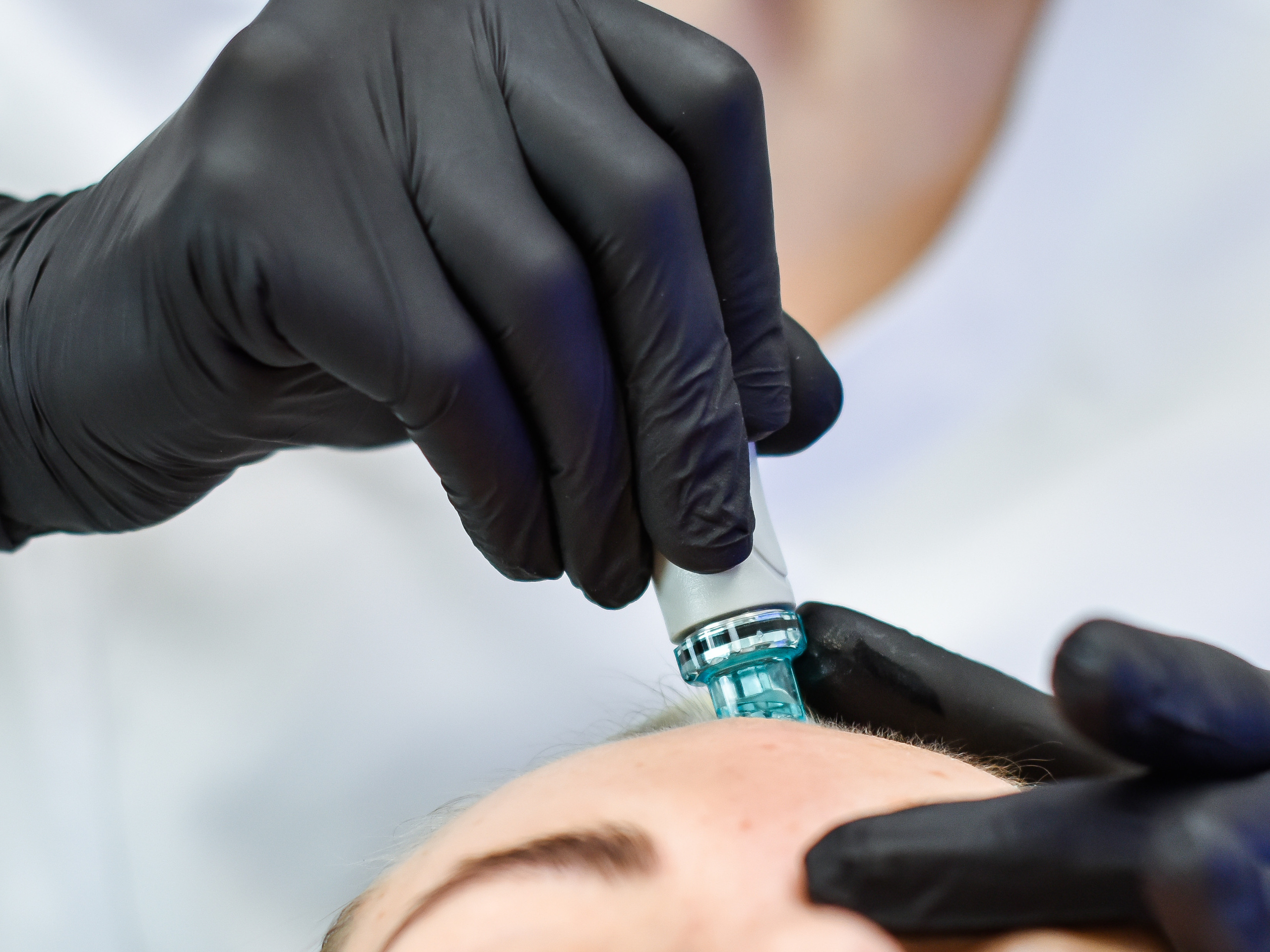 Фотосъемка для салонов и кометологов в Москве. Фотограф для бизнесконтента, репортажей и семейного альбома в Москве