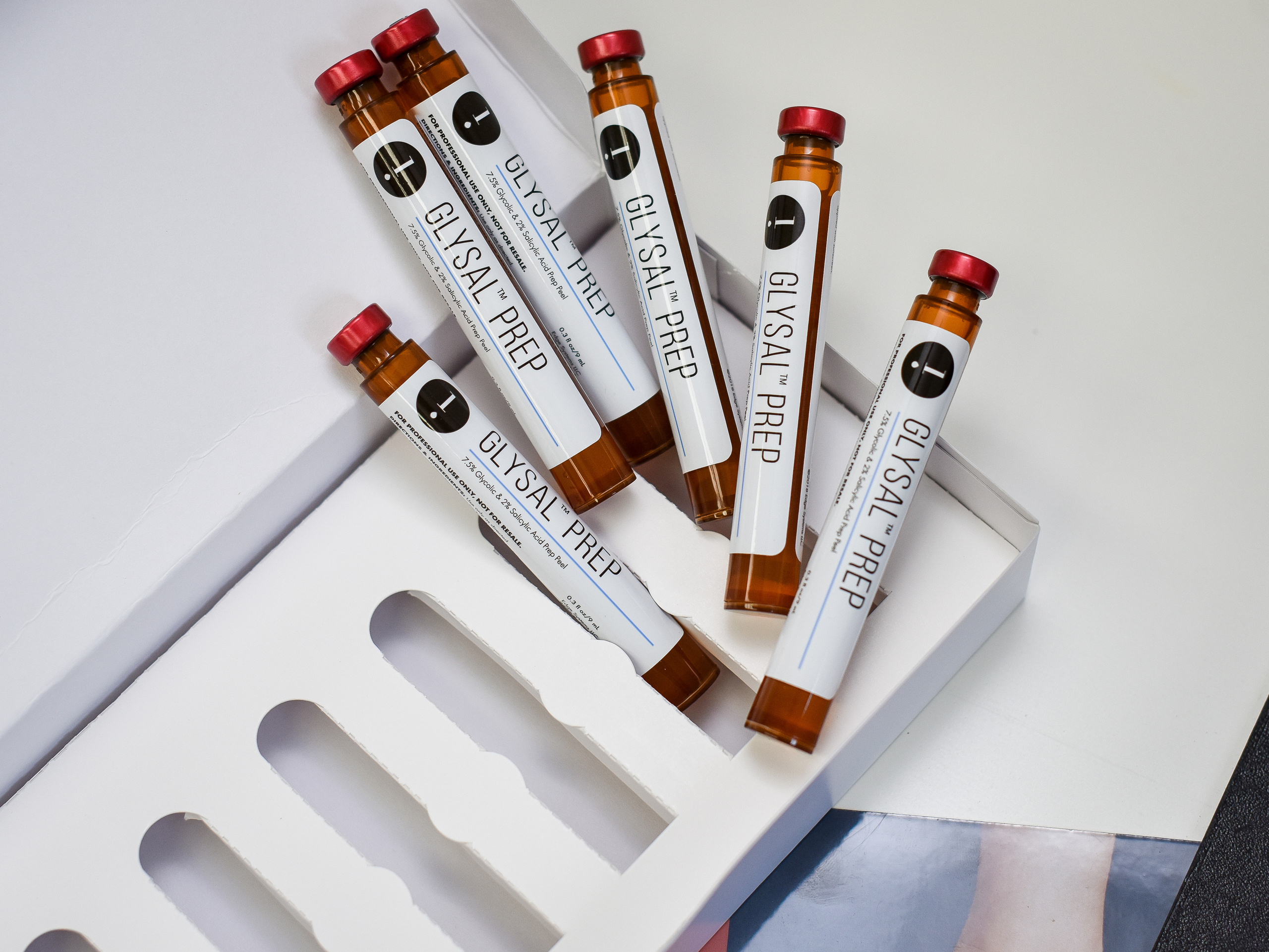 Фотосъемка для салонов и кометологов в Москве. Фотограф для бизнесконтента, репортажей и семейного альбома в Москве