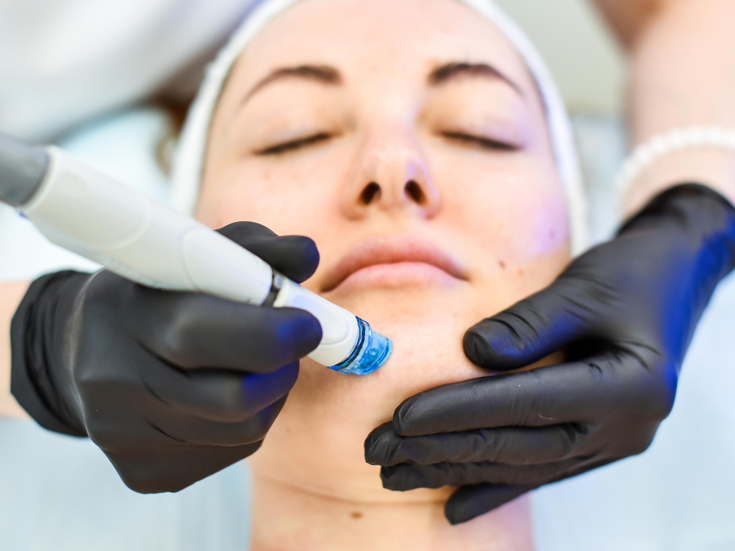 Фотосъемка для салонов и кометологов в Москве. Фотограф для бизнесконтента, репортажей и семейного альбома в Москве