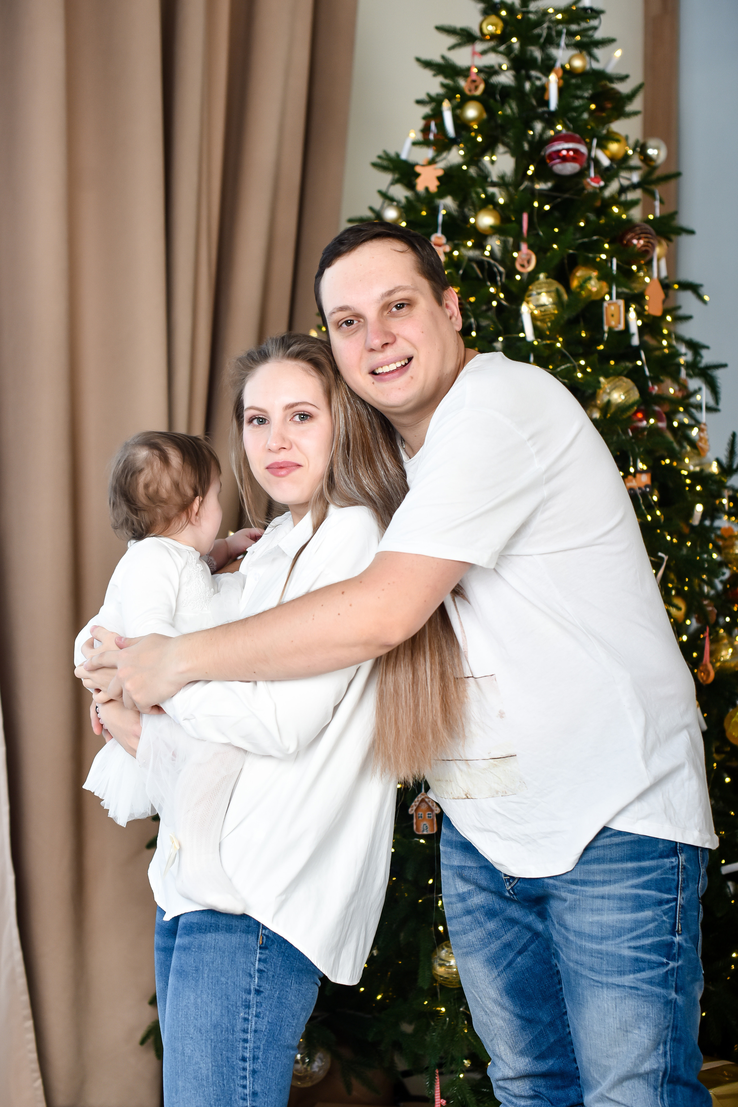 СЕМЕЙНАЯ СЪЕМКА НА 1 ГОД ДОЧКЕ. Фотограф для бизнесконтента, репортажей и семейного альбома в Москве