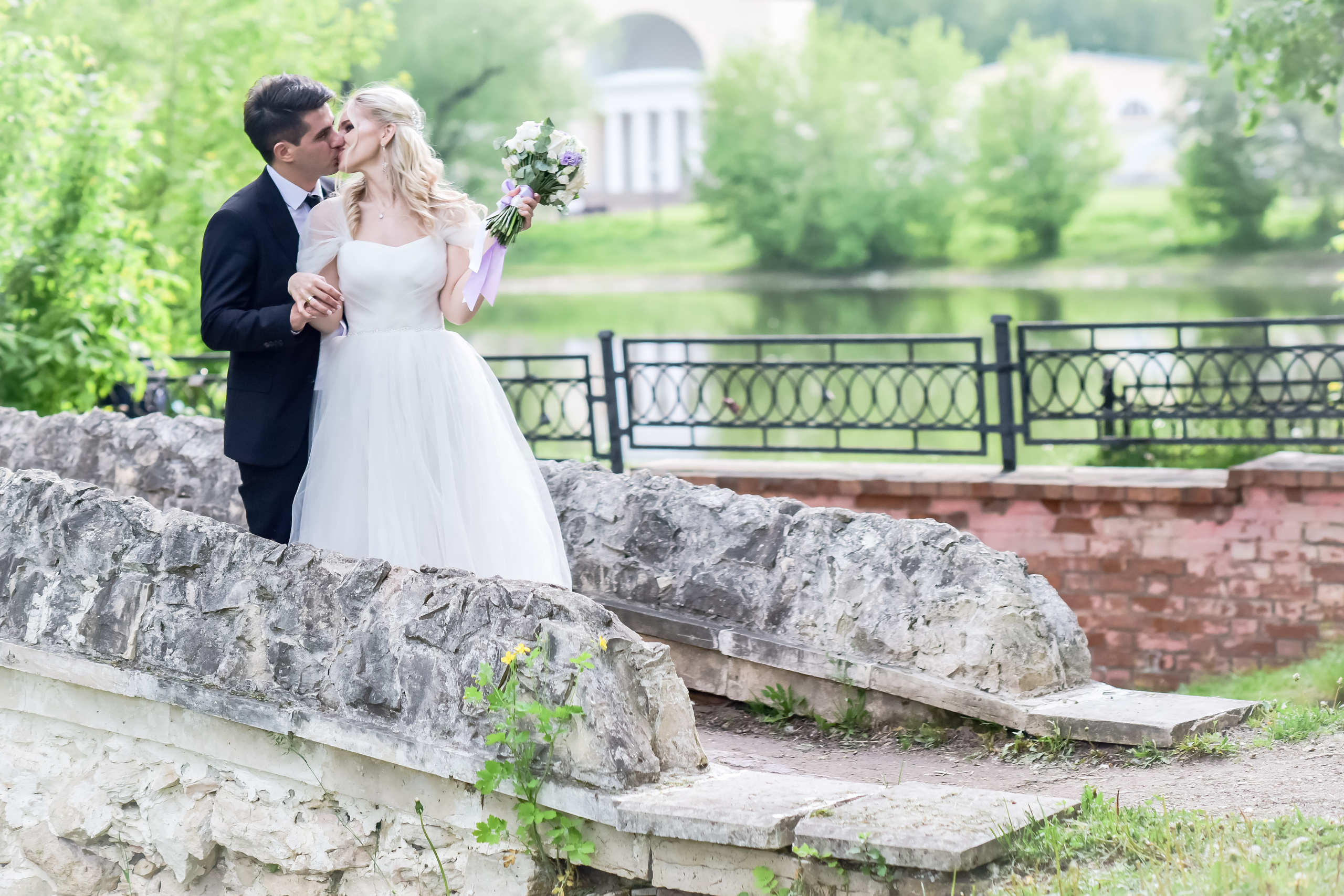 Свадебный фотограф в москве. Фотограф для бизнесконтента, репортажей и семейного альбома в Москве