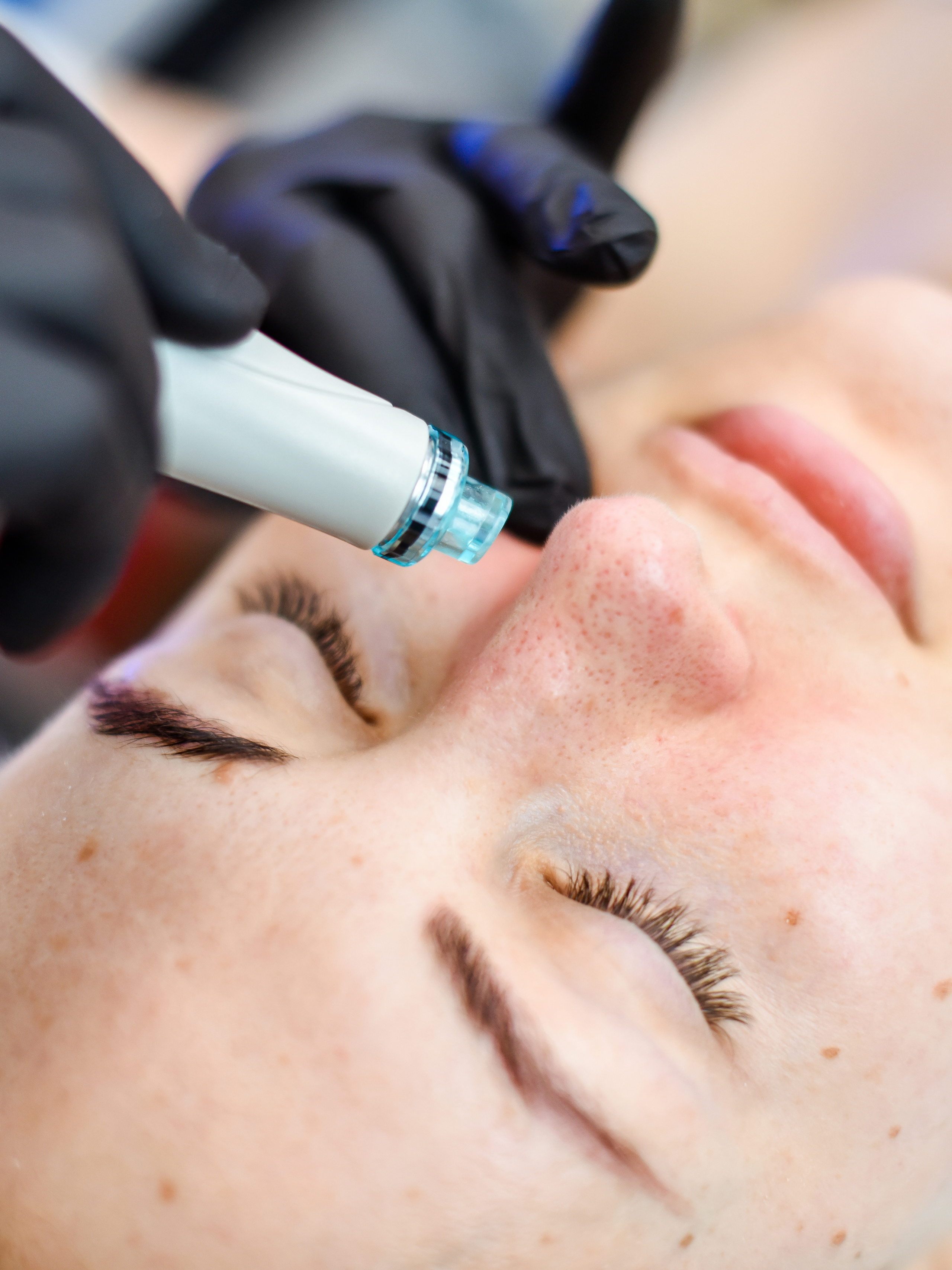 Фотосъемка для салонов и кометологов в Москве. Фотограф для бизнесконтента, репортажей и семейного альбома в Москве