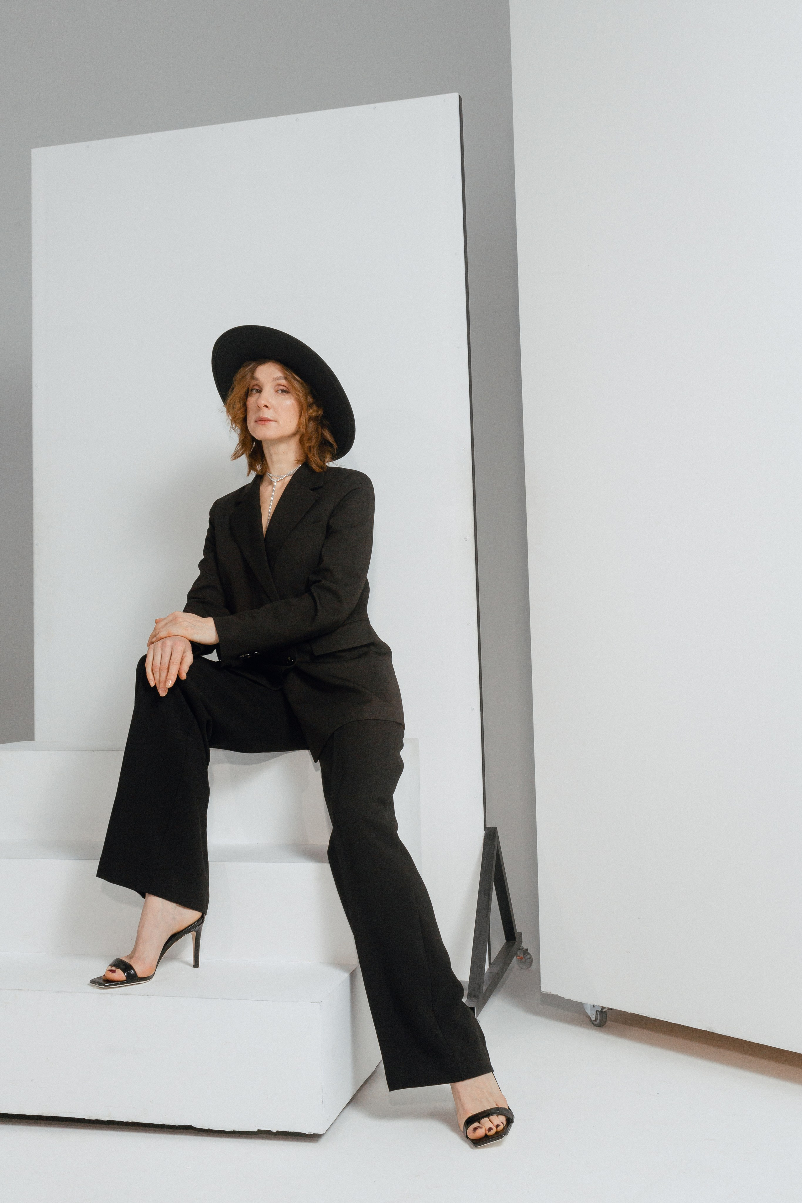 Lyubov & Maria. Photographer