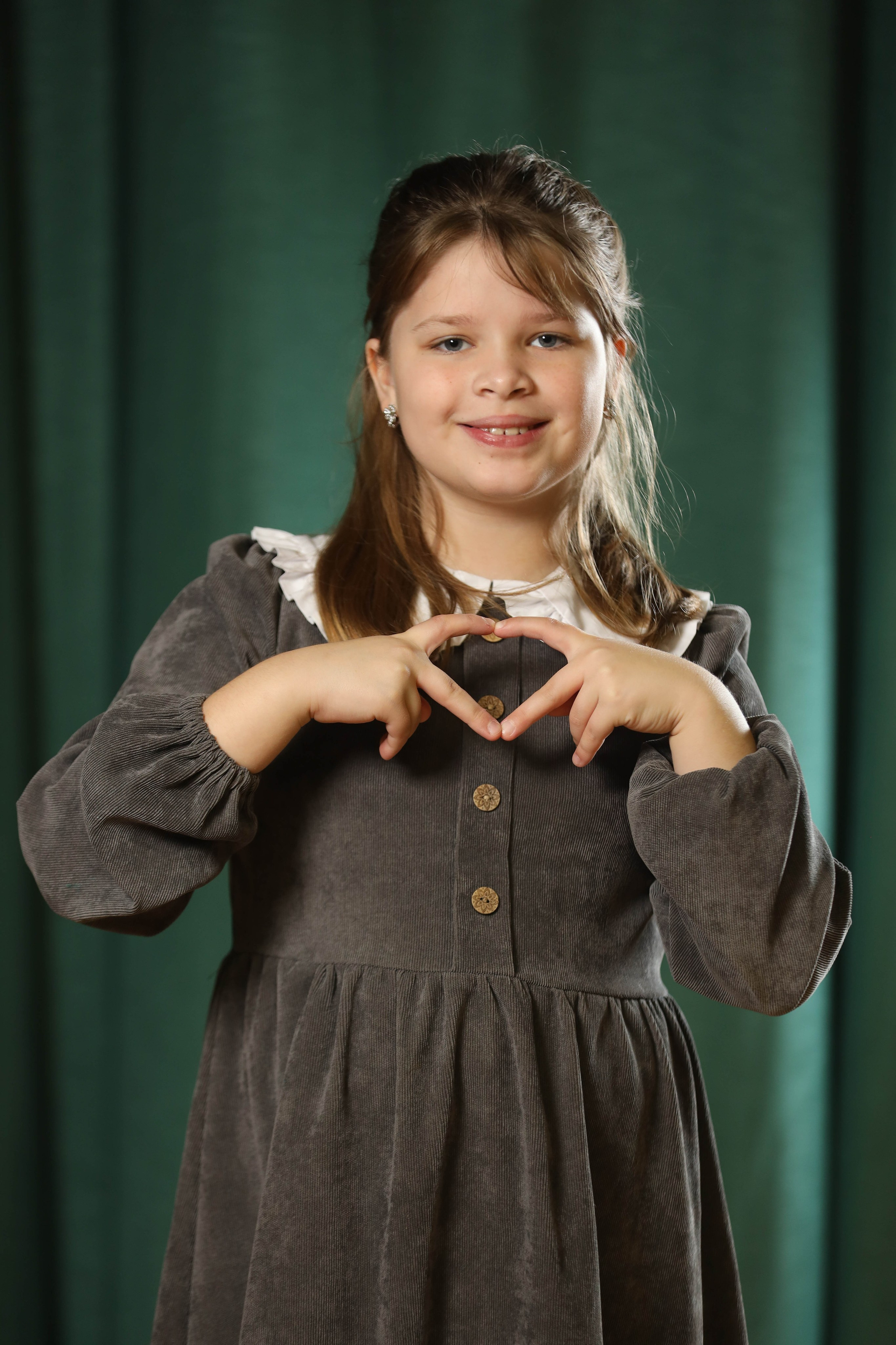 Школьный альбом 4-й класс. Фотограф Антон Чупринин