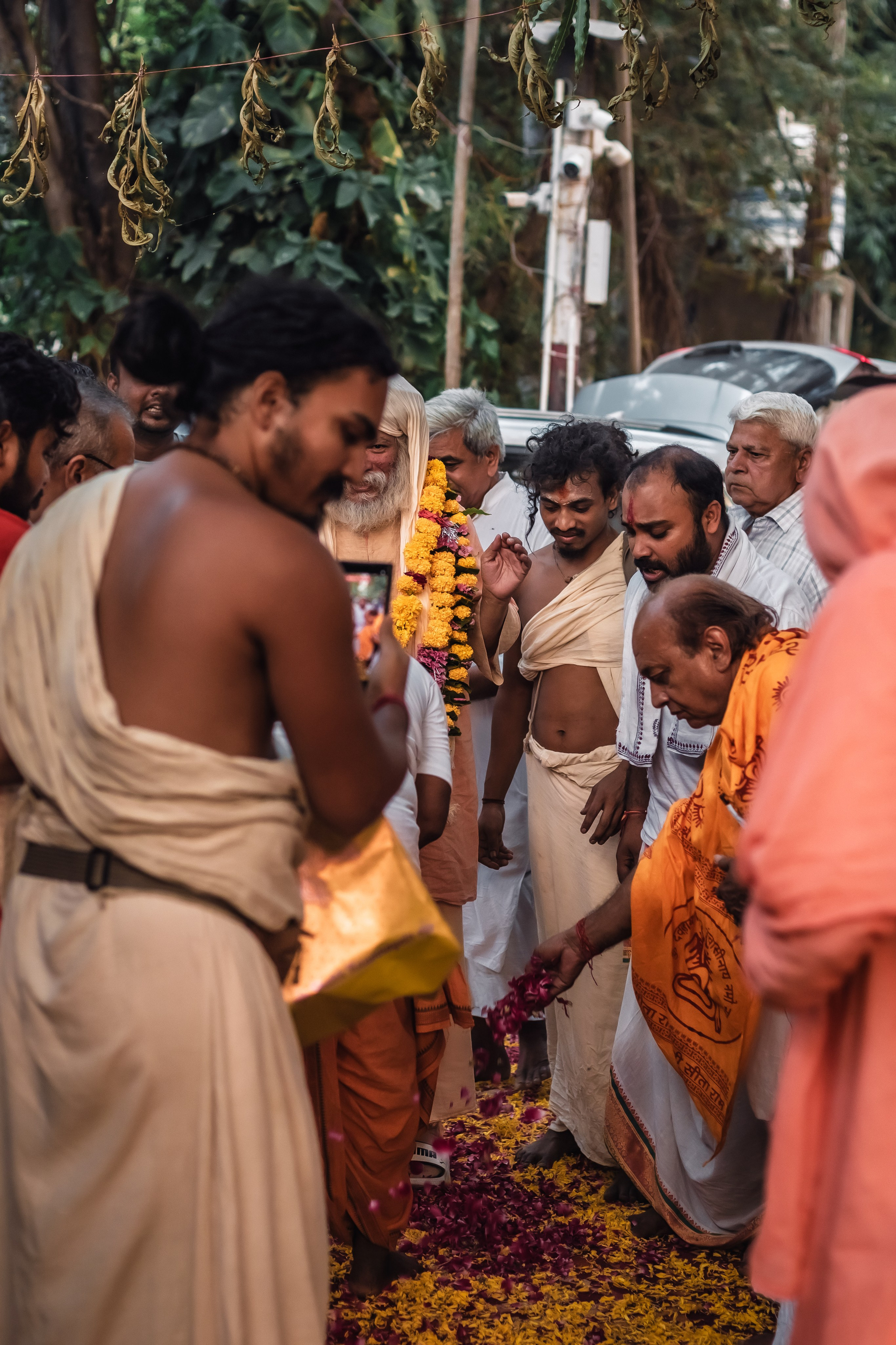 Devraha baba ji ashram life 2025. Mariam Bagdasaryan