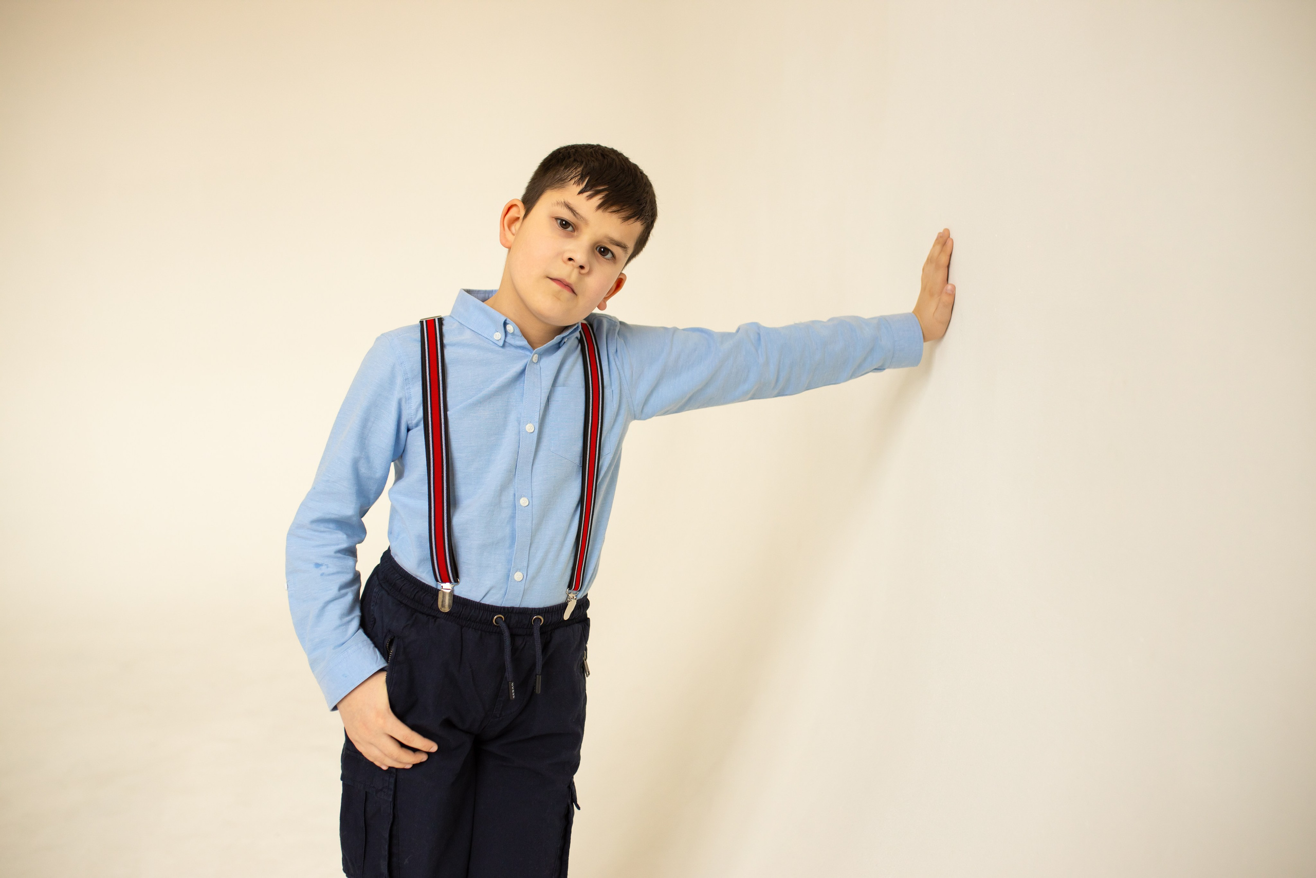 Семейная фотосессия на циклораме с естественным светом. Фотограф в Железнодорожном и Балашихе