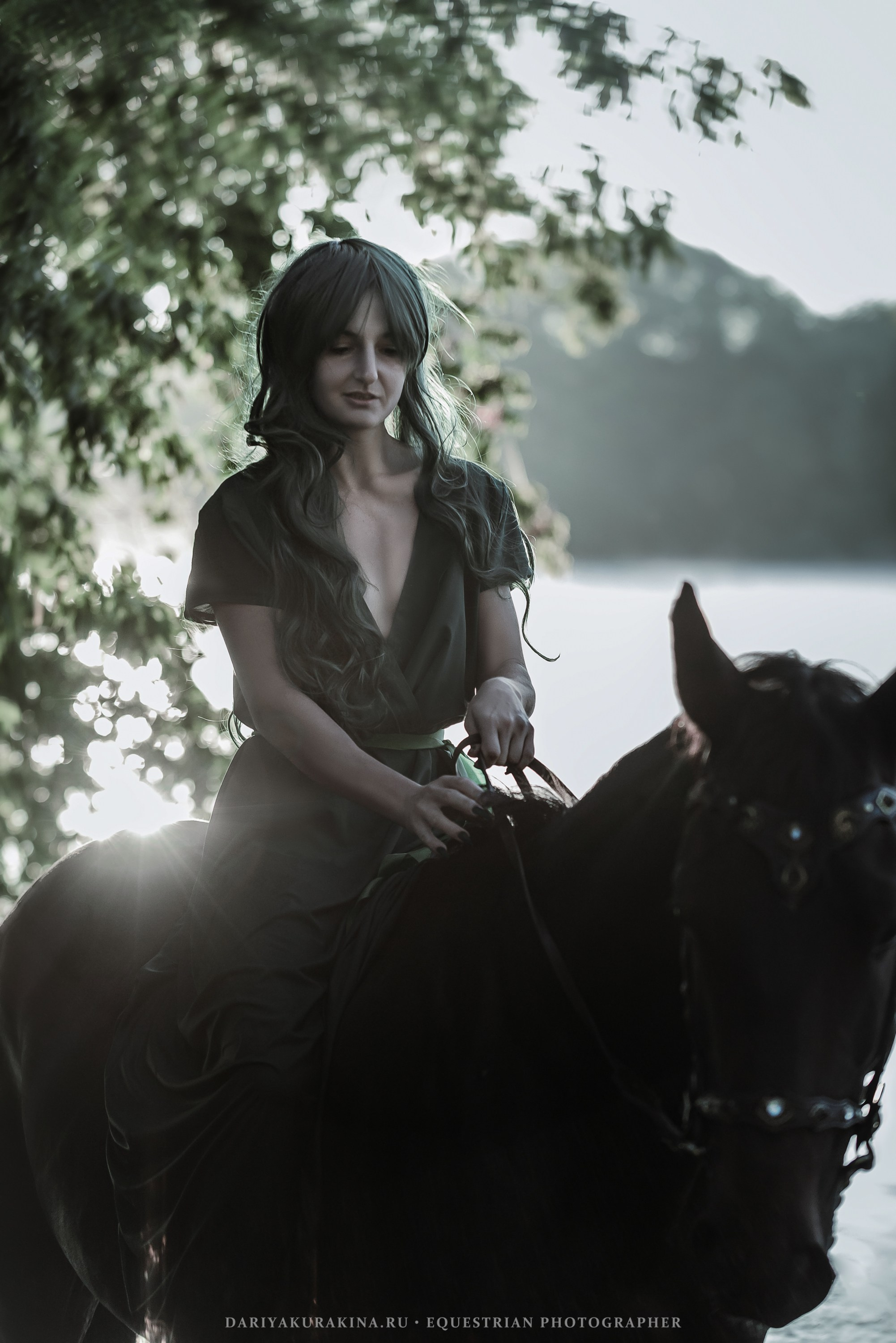 Мрачная русалка. Конный фотограф Куракина Дарья • Фотосессии с лошадьми