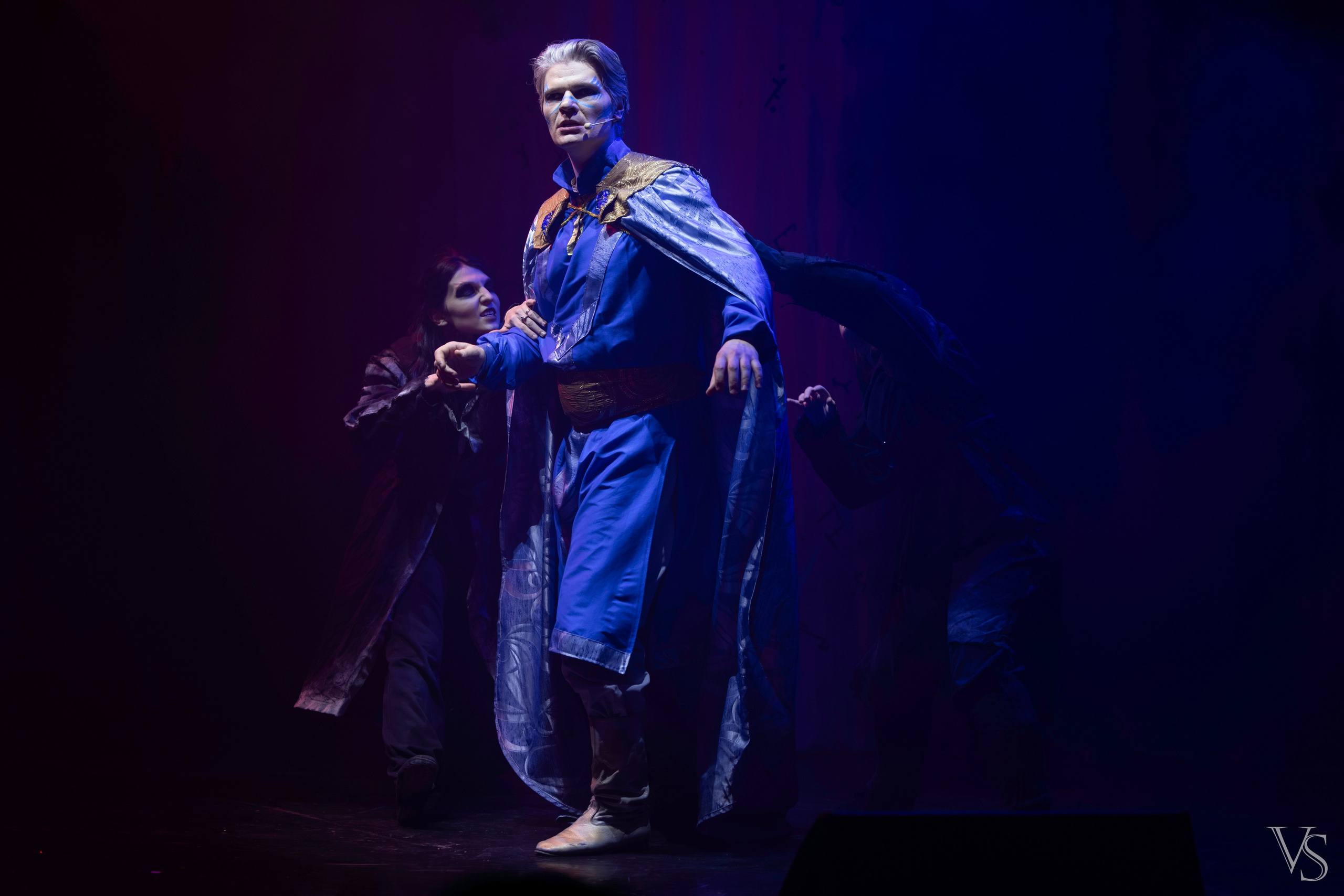 Книга стихий 25.01. Фотограф Виктор Степанов