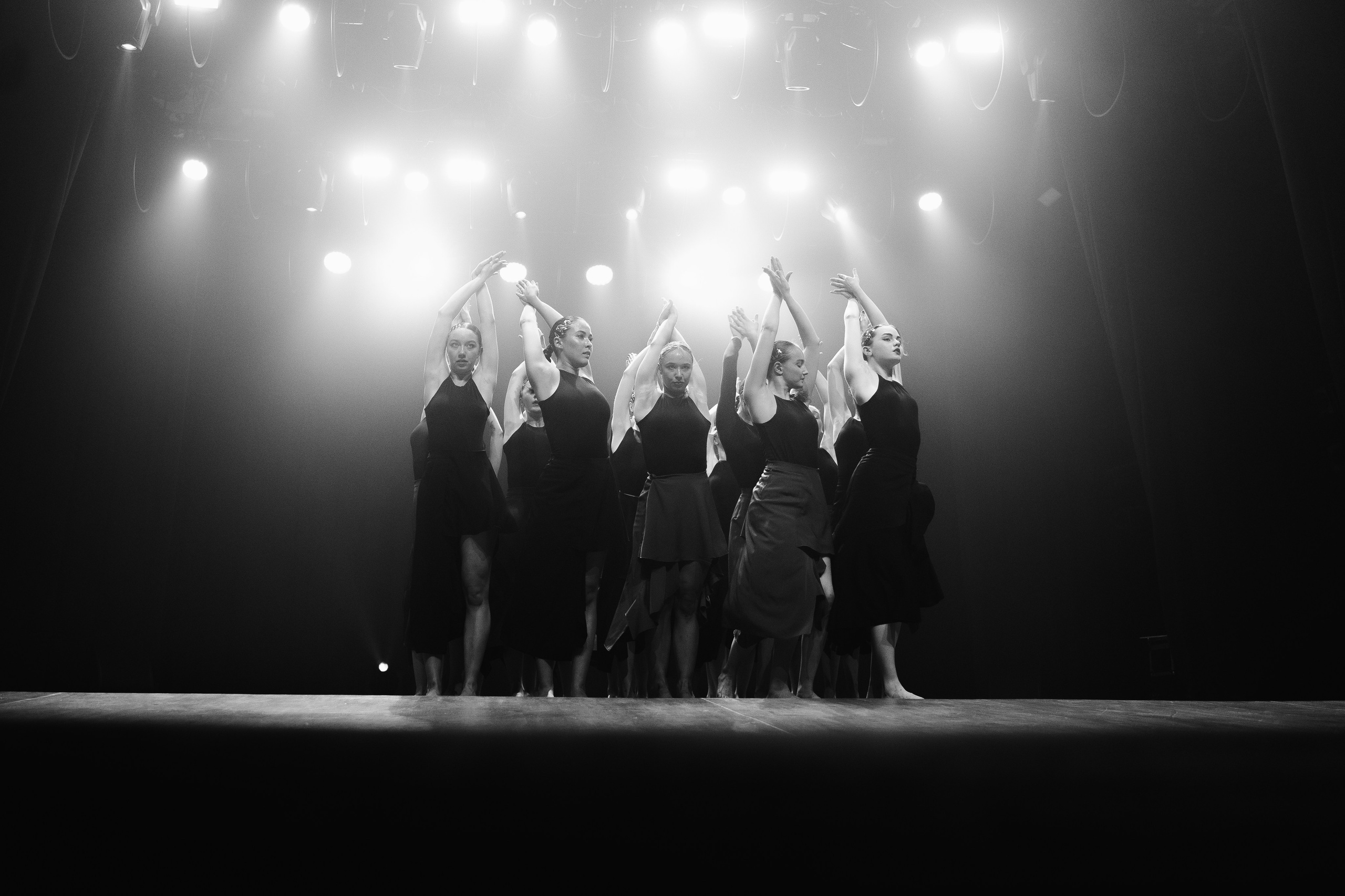 Спектакль «Песнь сирен». Главная