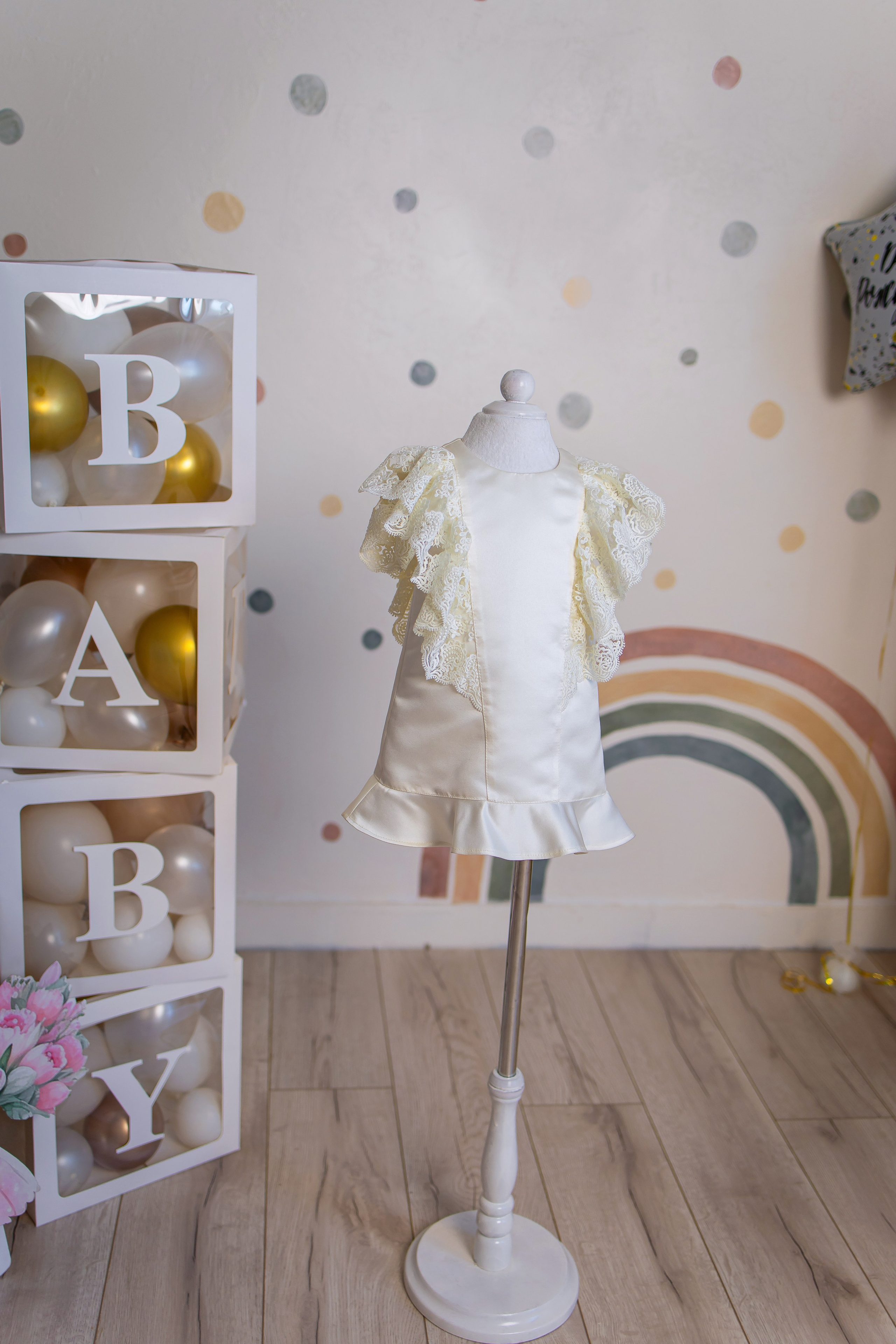 Наряды для детей. Интерьерная фотостудия Background в Омске