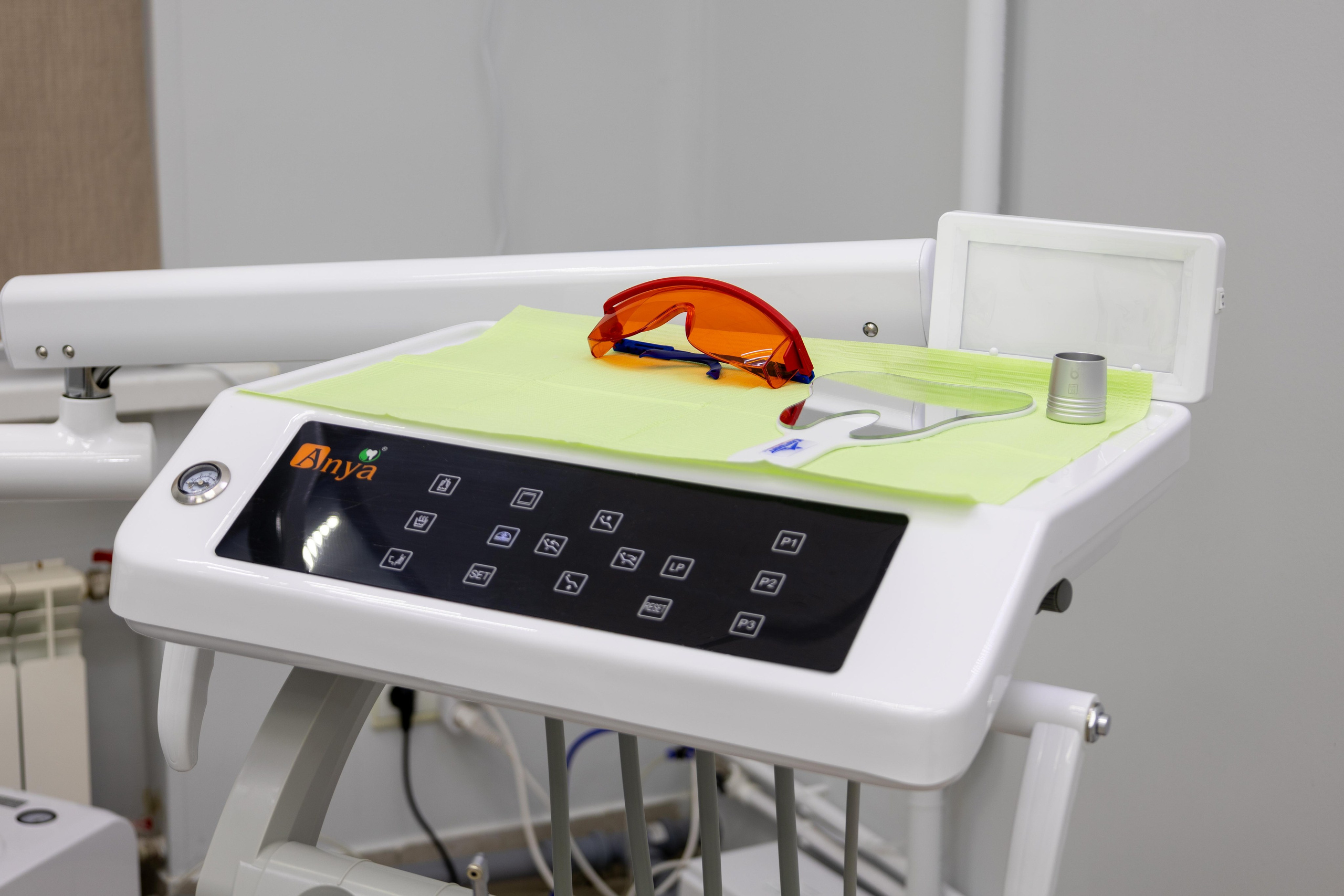 Клиника. Mintonov's Film Studio