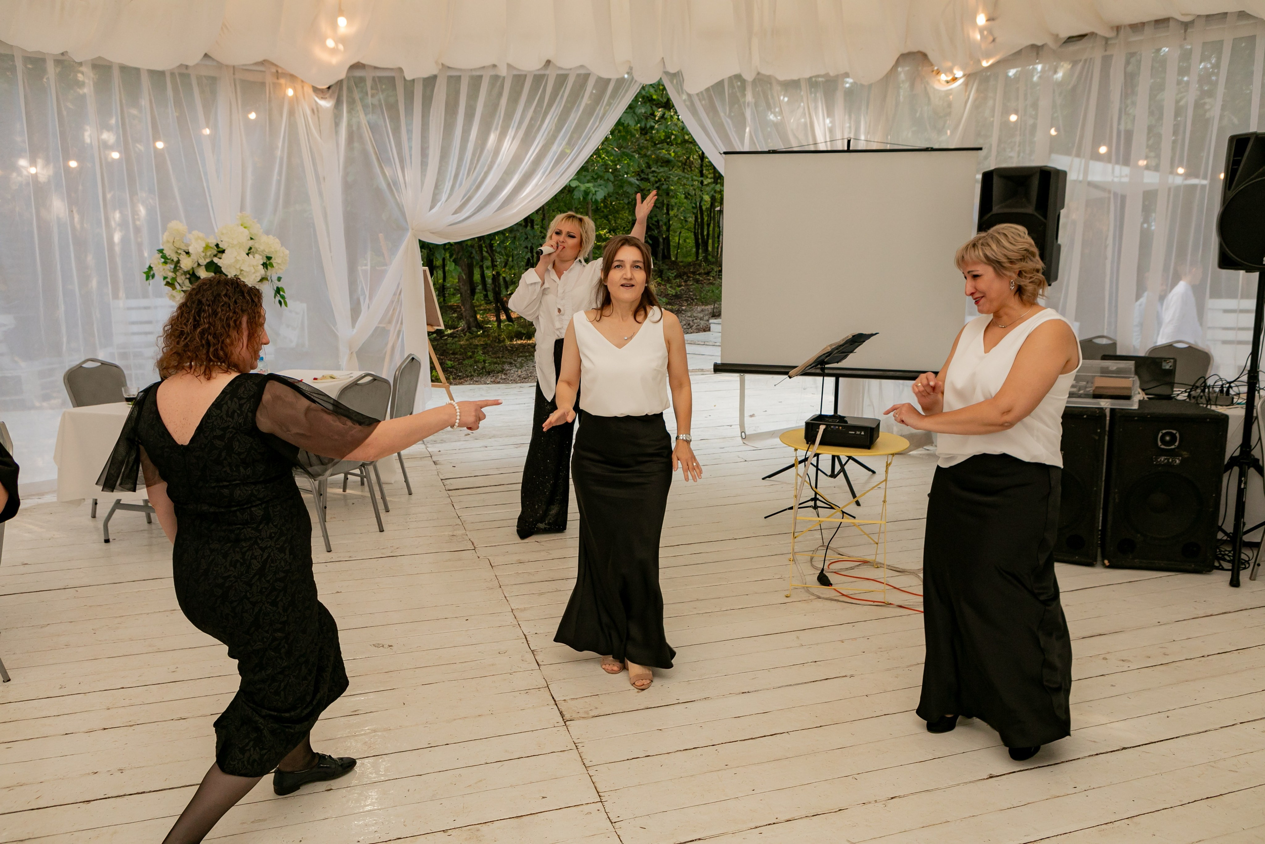 Свадьба Александра и Кристины. Ведущая праздников и мероприятий Ирина Гумерова