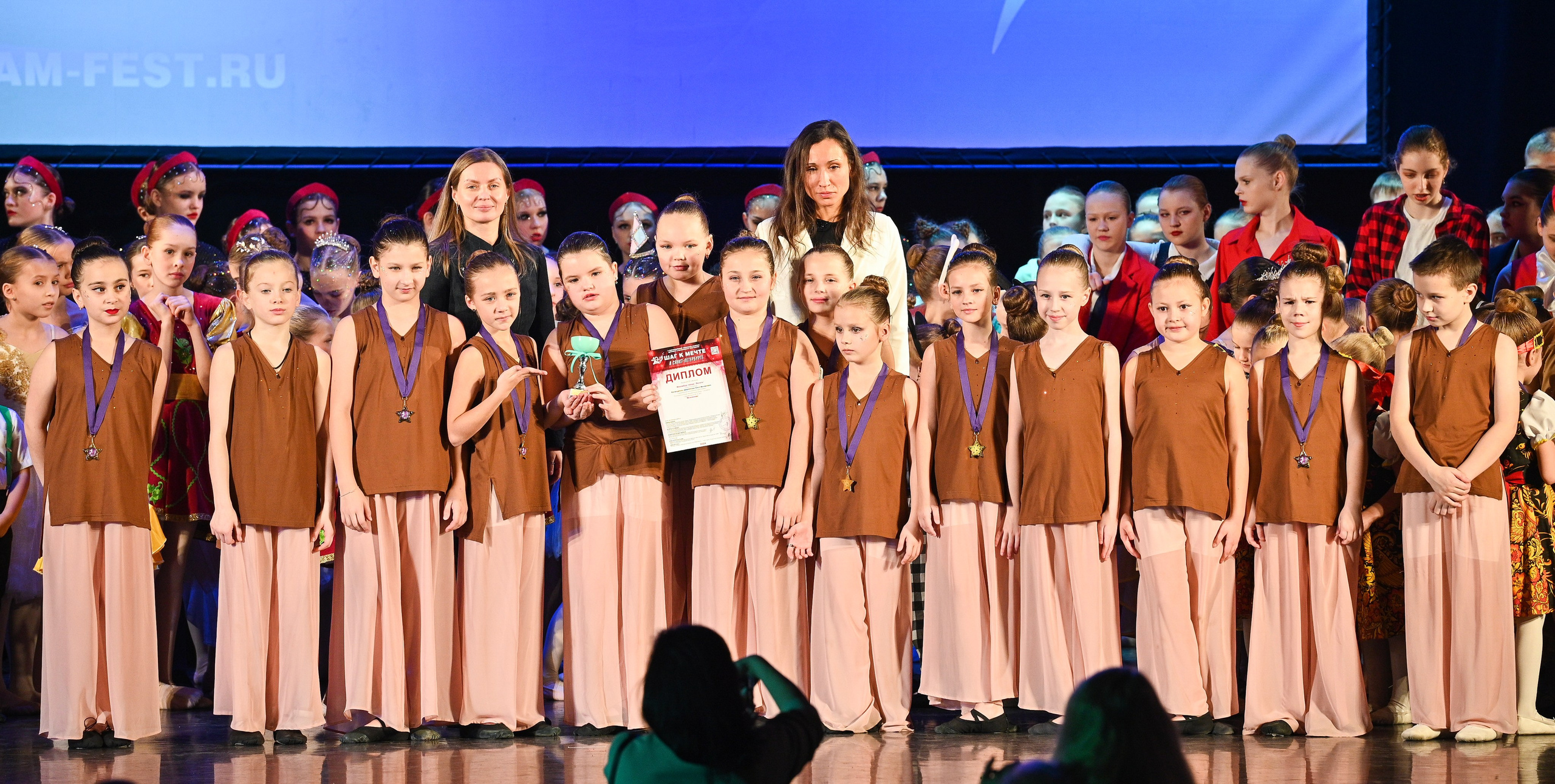 07.12.2024 Фестивальное движение «Шаг к мечте» г. Санкт-Петербург. Медиастудия Фото Концепт