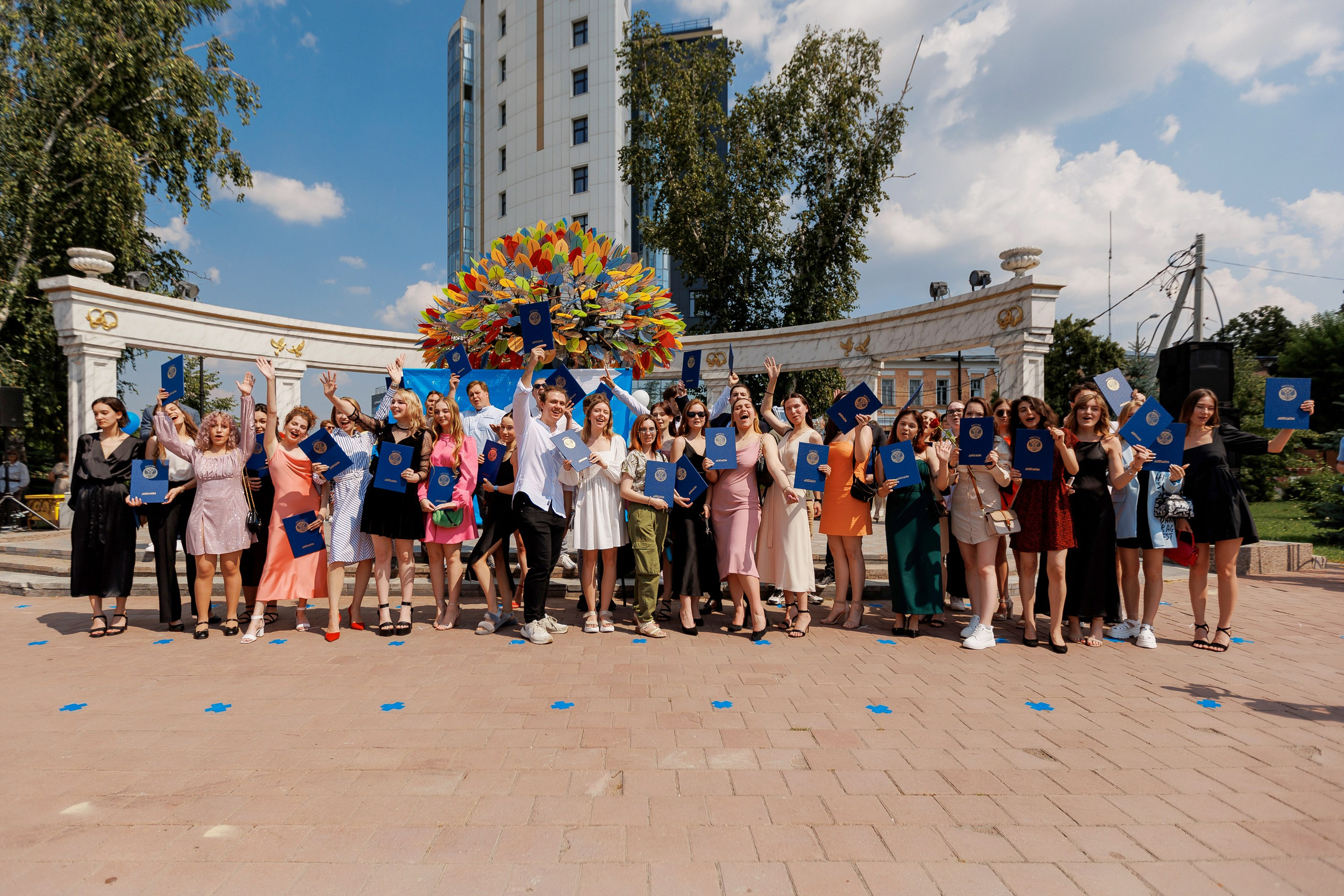Вручение дипломов. ТюмГУ. Даниил Савиных | Фотограф Тюмень