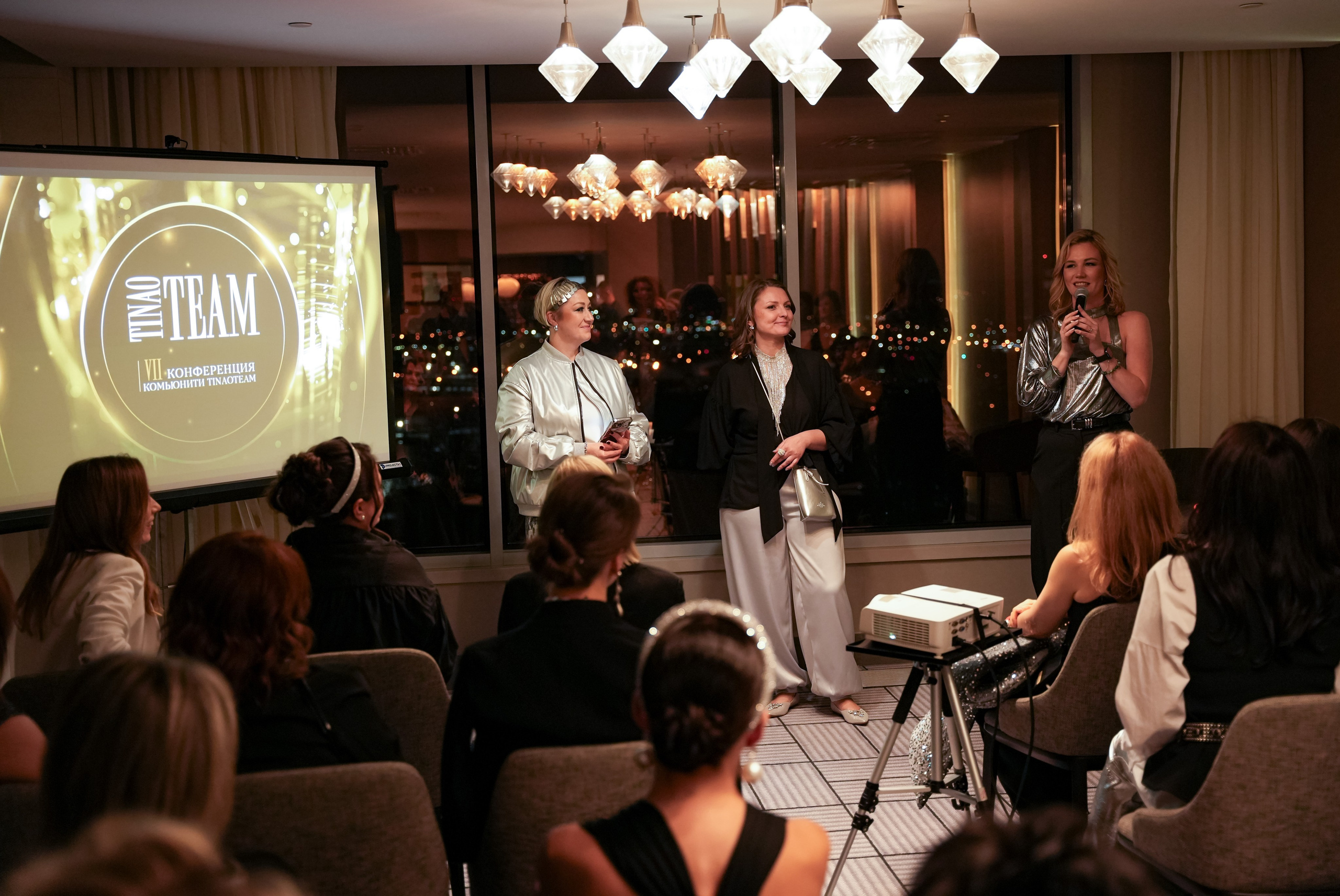 TINAoTEAM: конференция VII. Портретный и репортажный фотограф в Москве Разуменко Роман