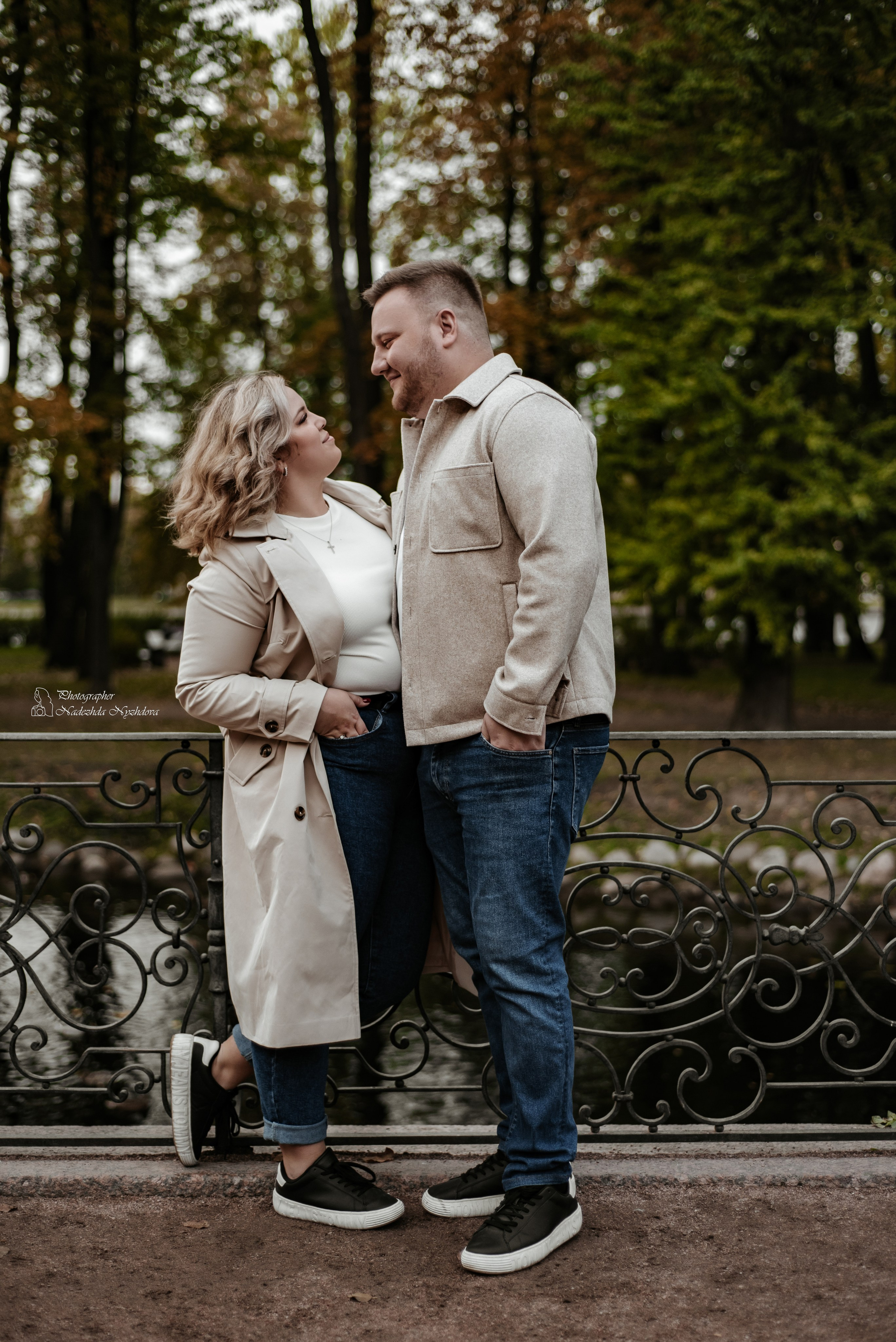 Осенняя прогулка с Каролиной, Владиславом и Асти ♡. Свадебный фотограф в Санкт-Петербурге Надежда Нуждова