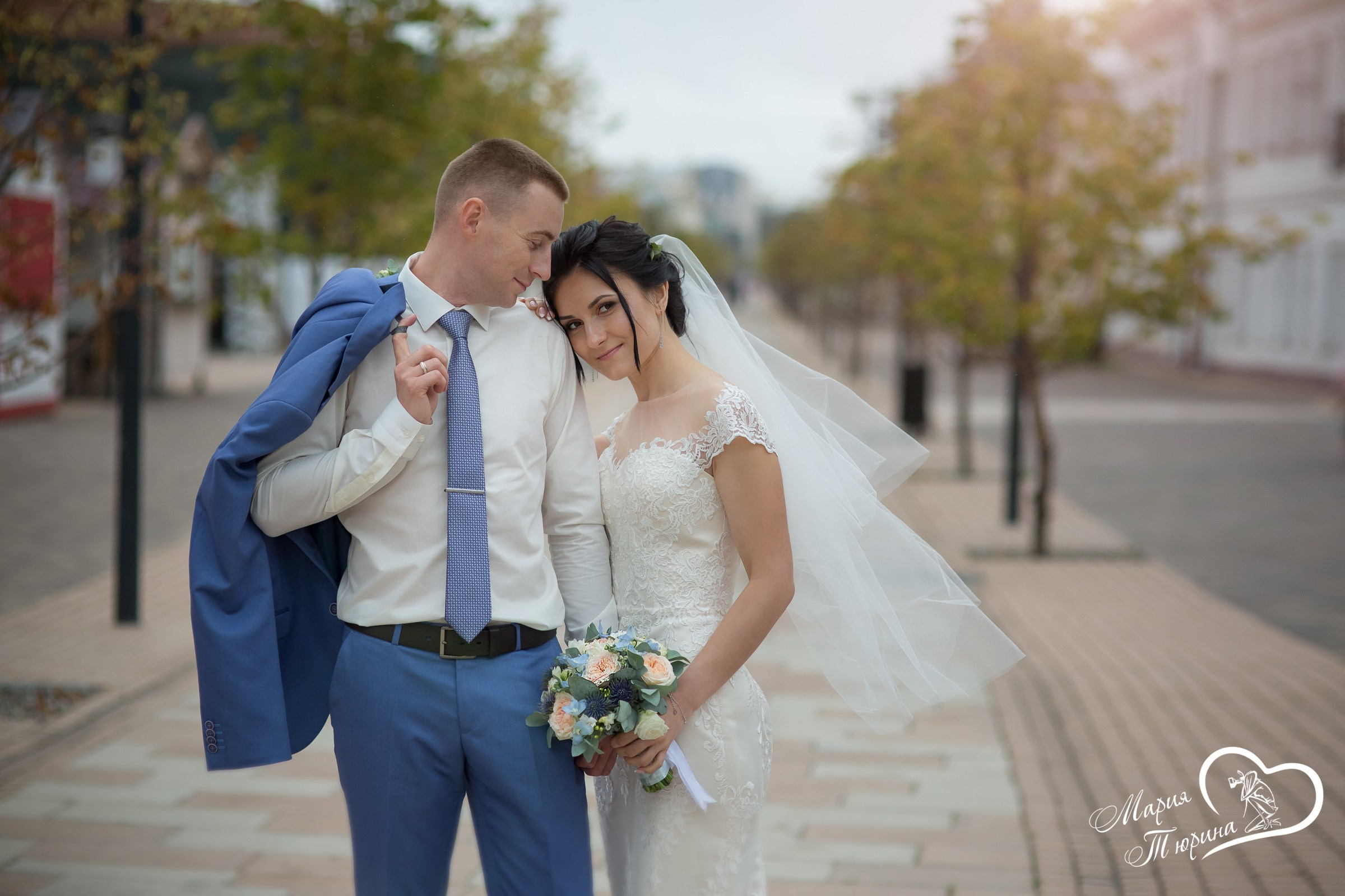 Прогулка по Набережной. Свадебная фотосъёмка в Москве, Туле