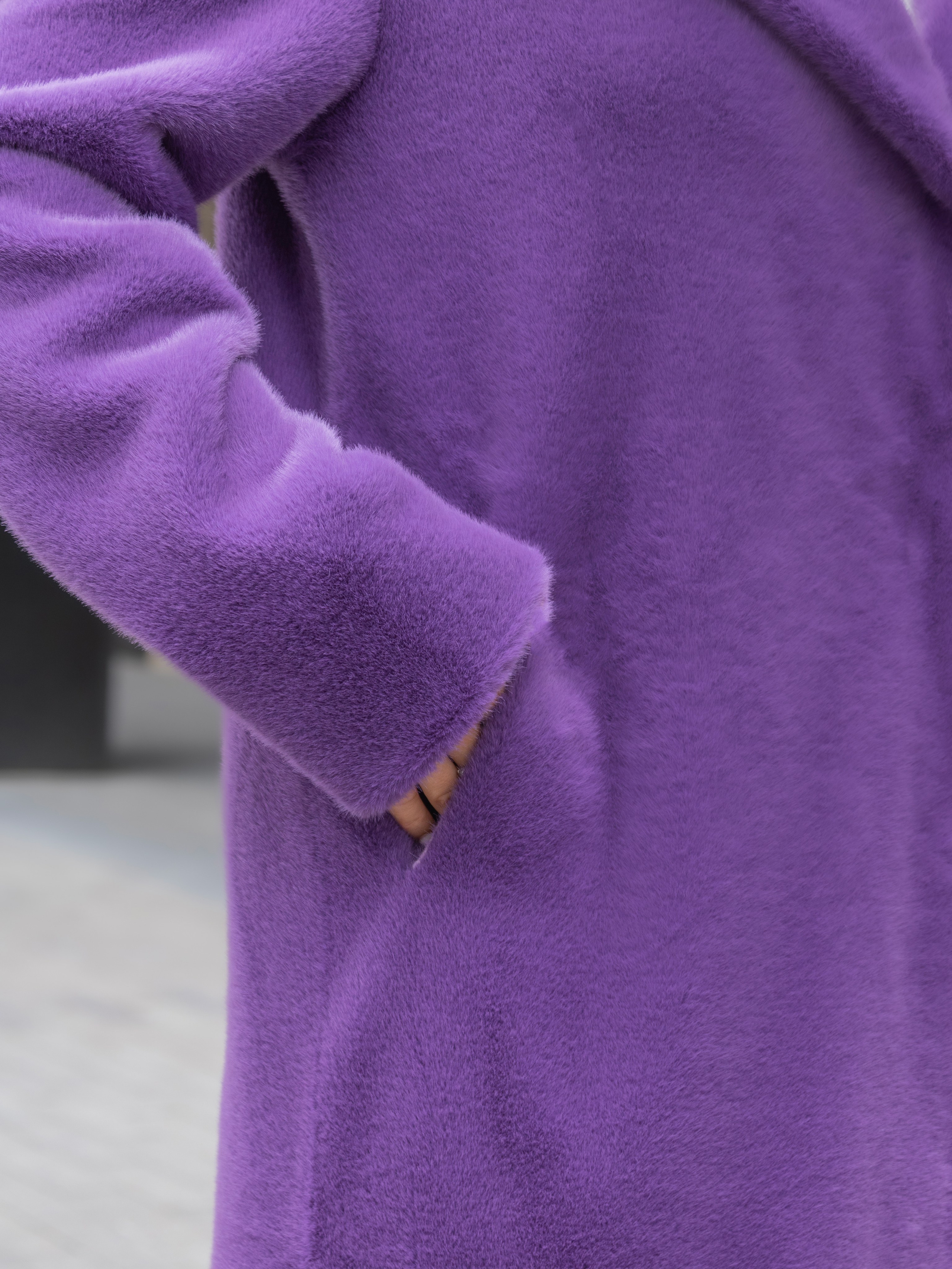 Шубы и пальто STREET. Фотостудия для Wildberries Ozon