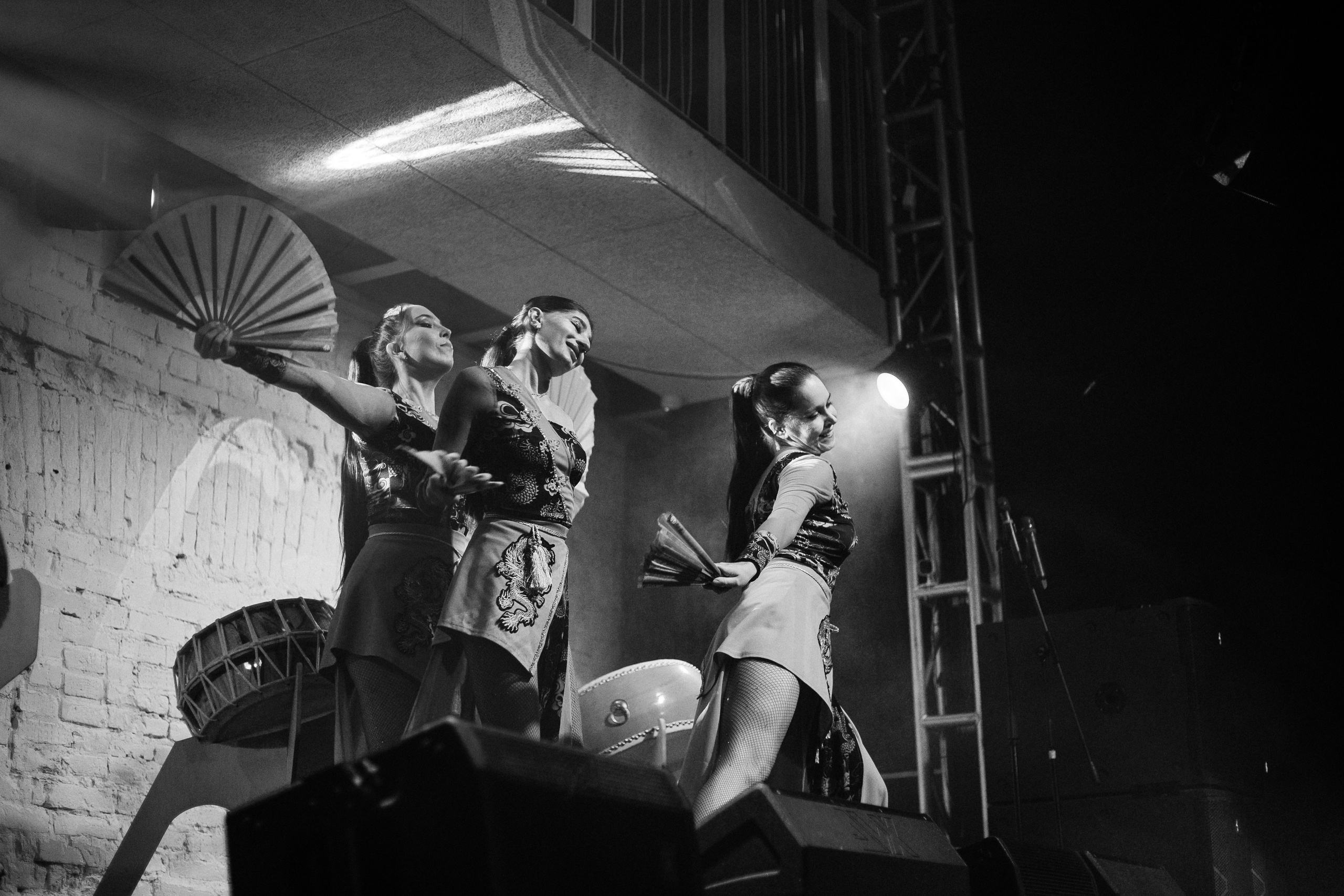 Ресторану ЭХО 10 ЛЕТ. СВОИ. ФОТООТЧЕТЫ-СОБЫТИЯ-МЕСТА