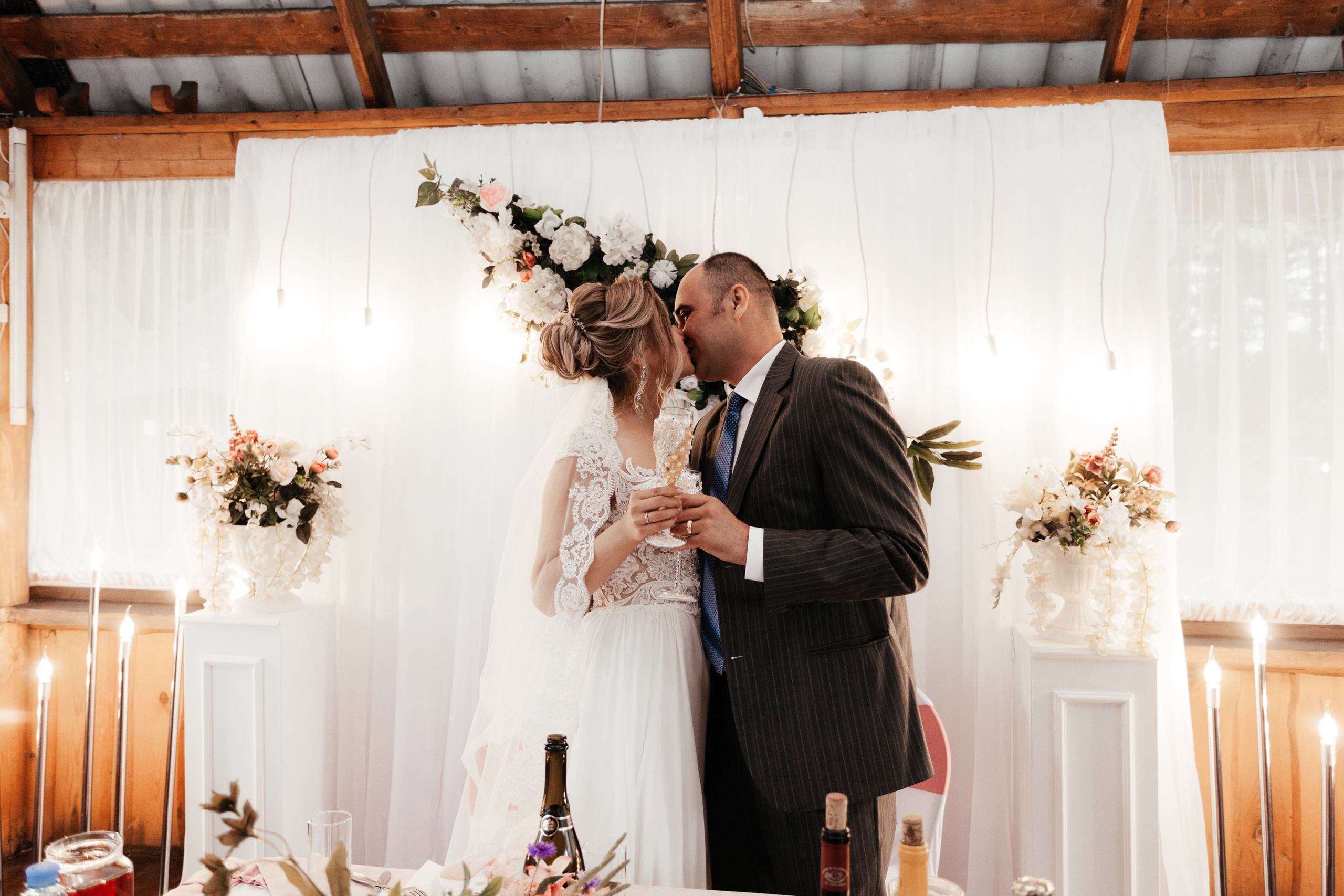 Милая фотосессия у храма. Свадебный и семейный фотограф в Новокузнецке Светлана Числова