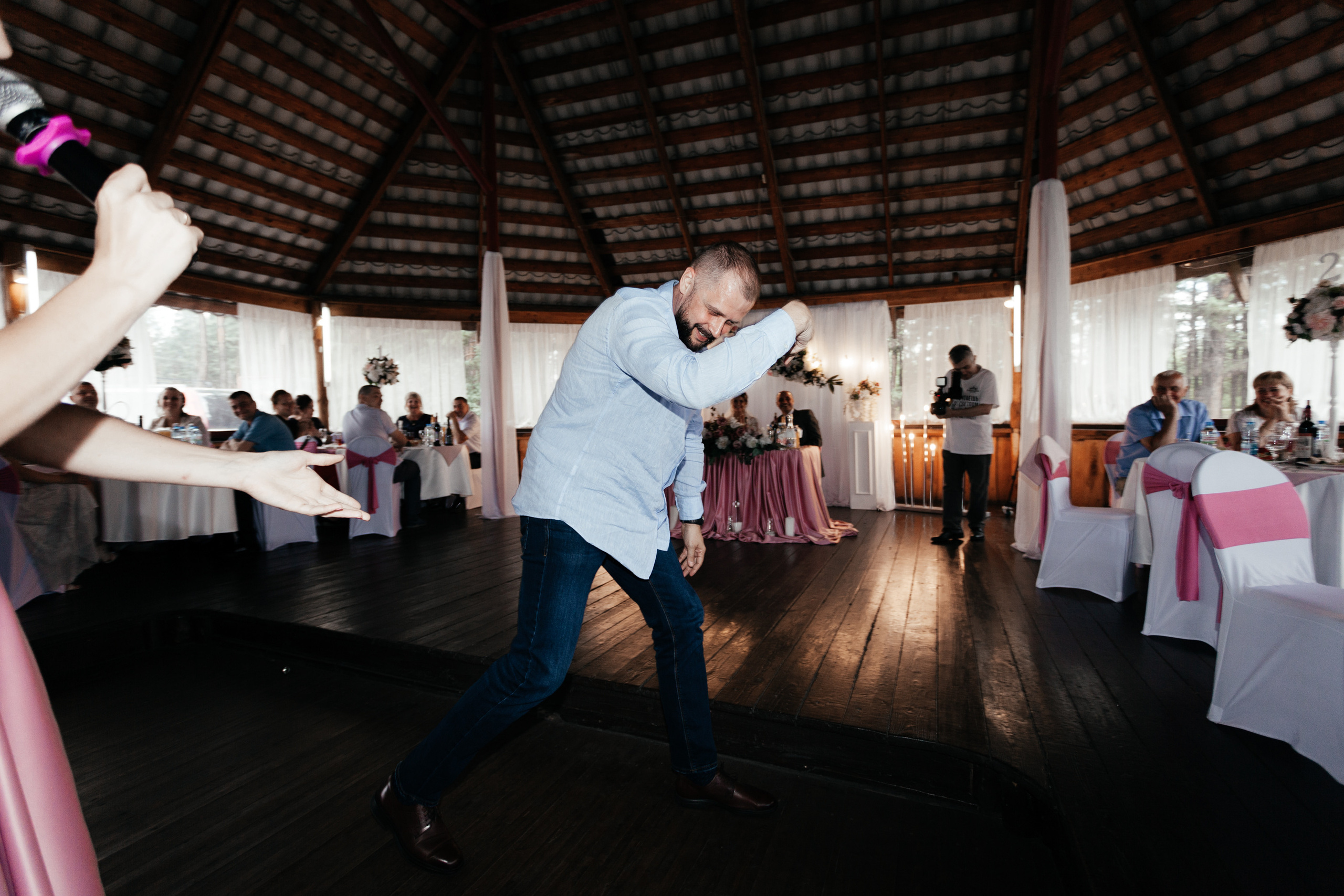 Милая фотосессия у храма. Свадебный и семейный фотограф в Новокузнецке Светлана Числова