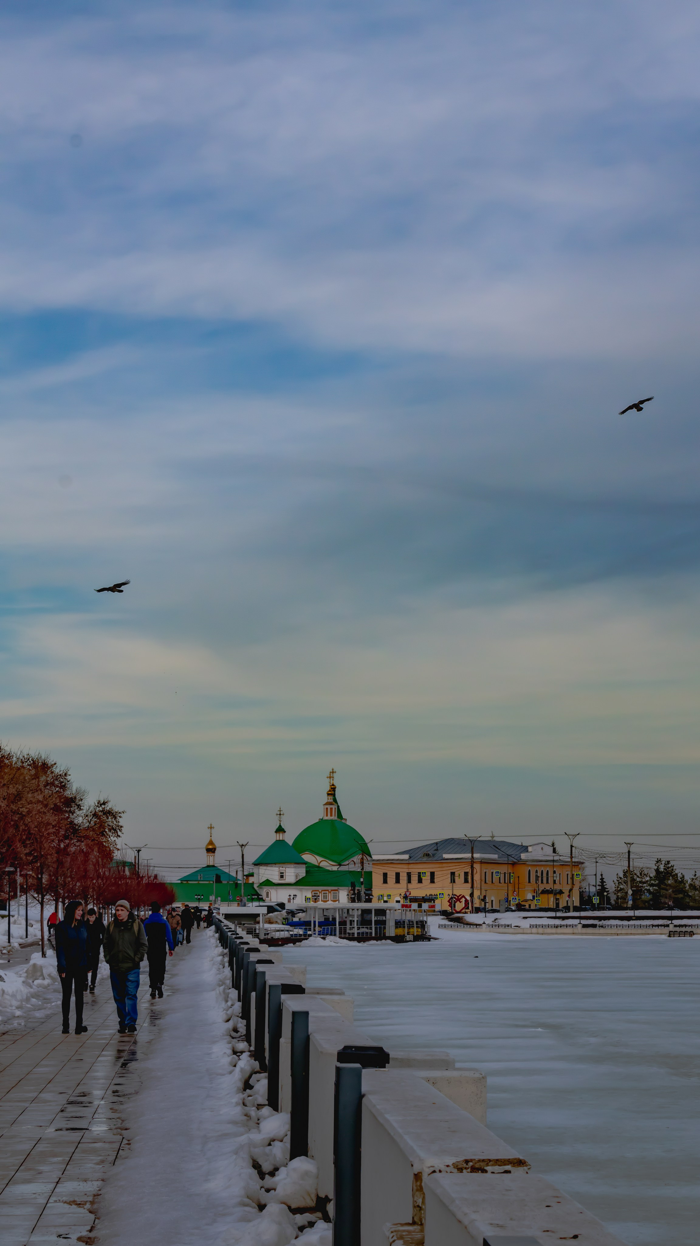 Прогулки горожан и гостей Чебоксар