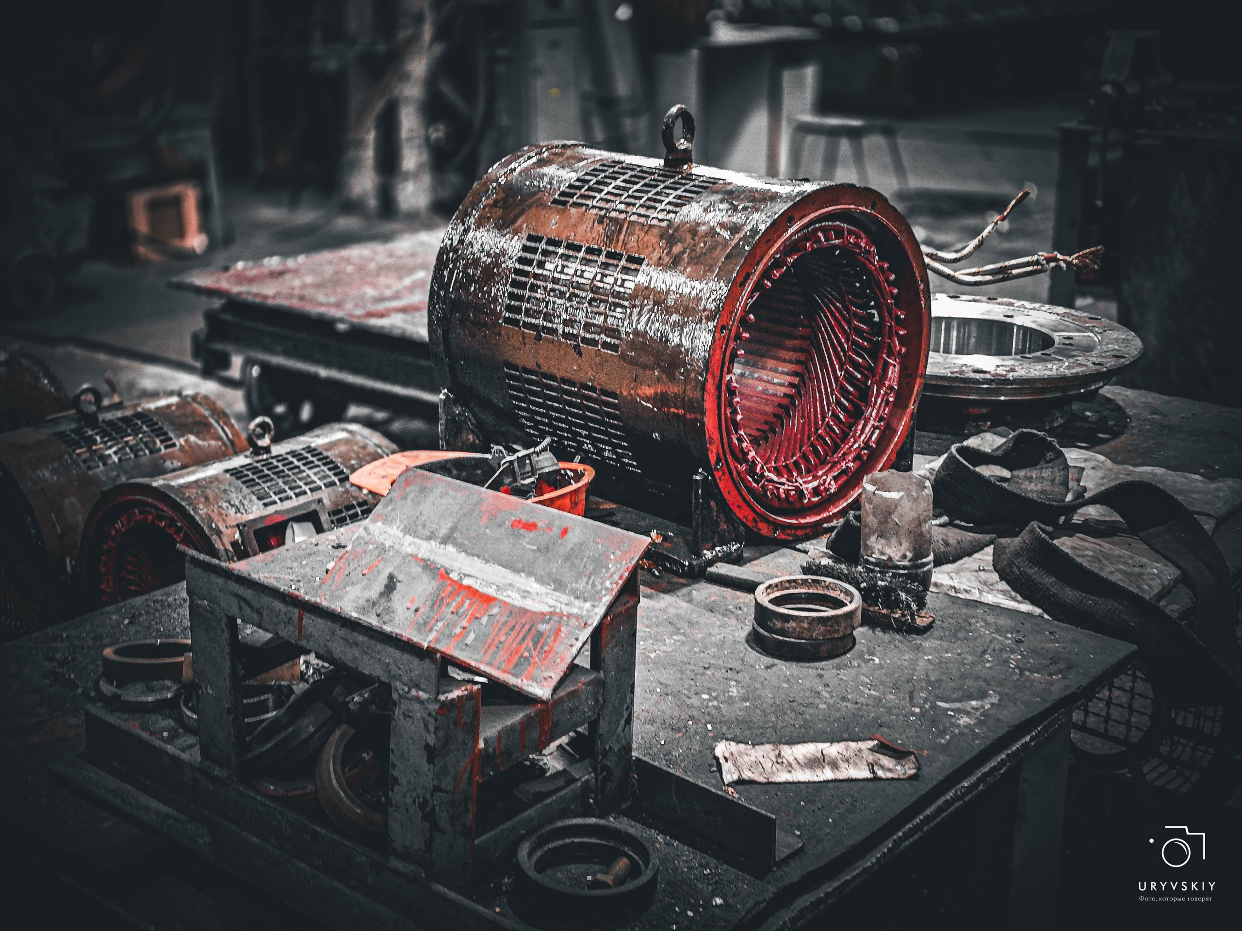 Красноярский электровагоноремонтный завод. Игорь Урывский. Фотограф Красноярск