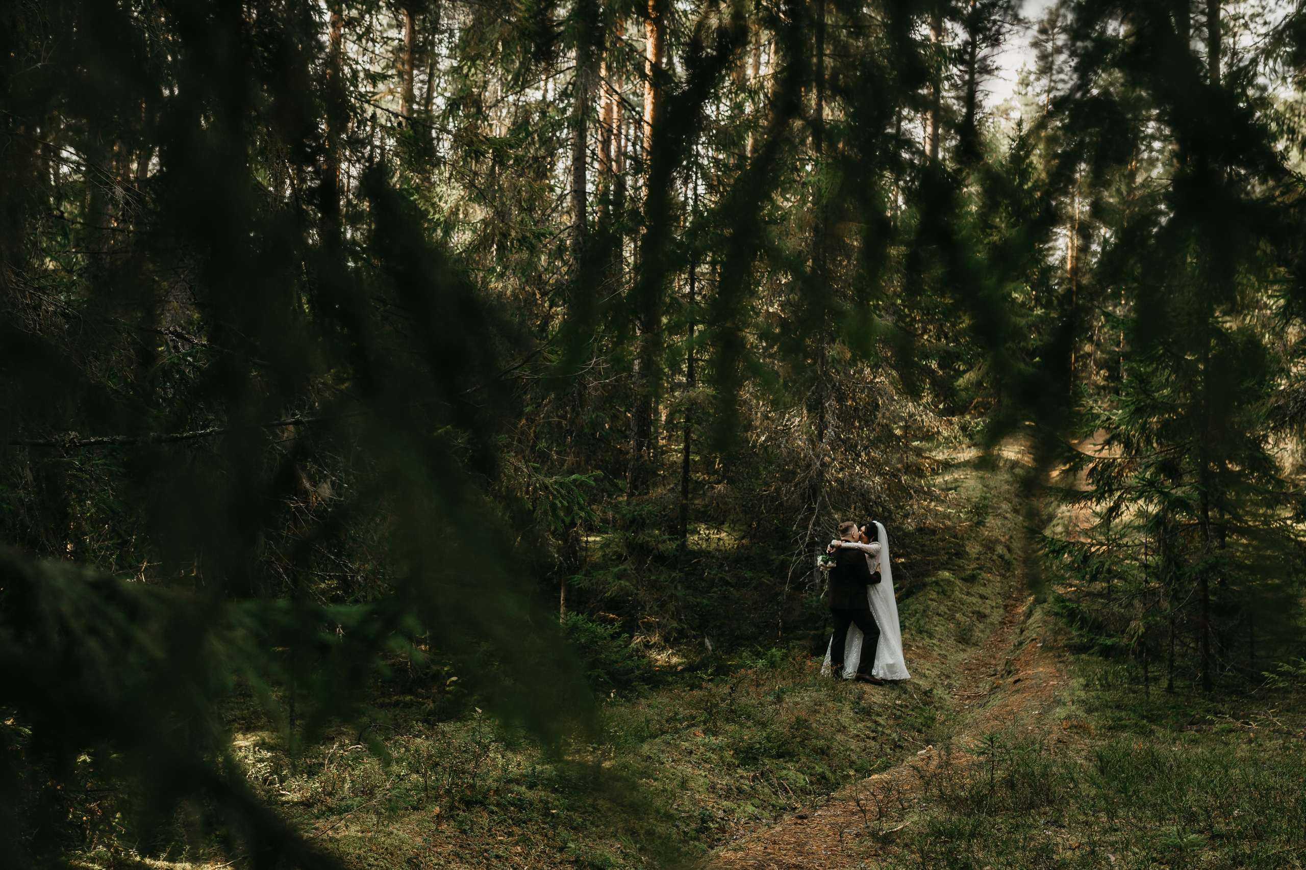 Свадебная фотосессия на природе