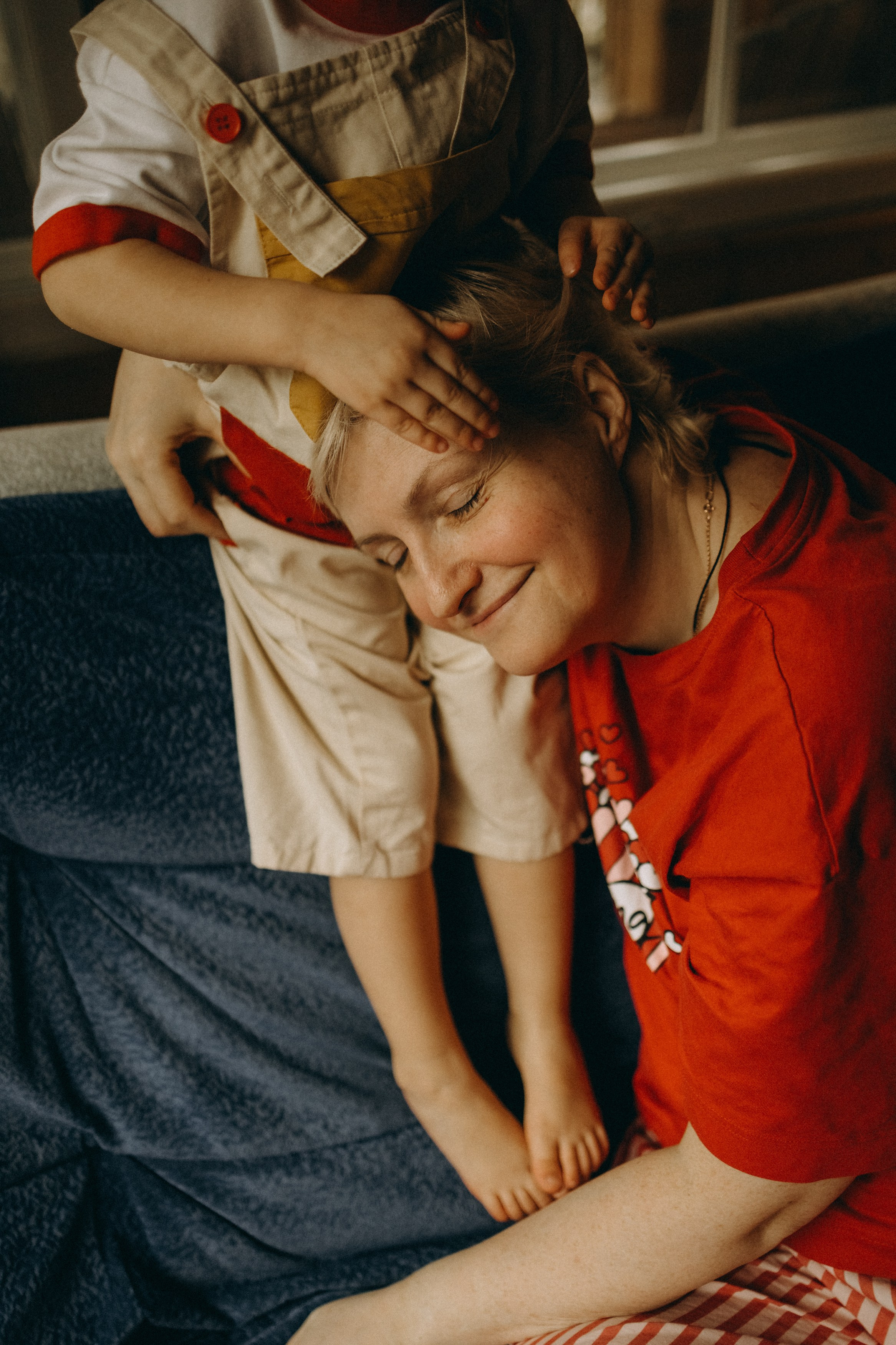 Оля и Василиса. Главная